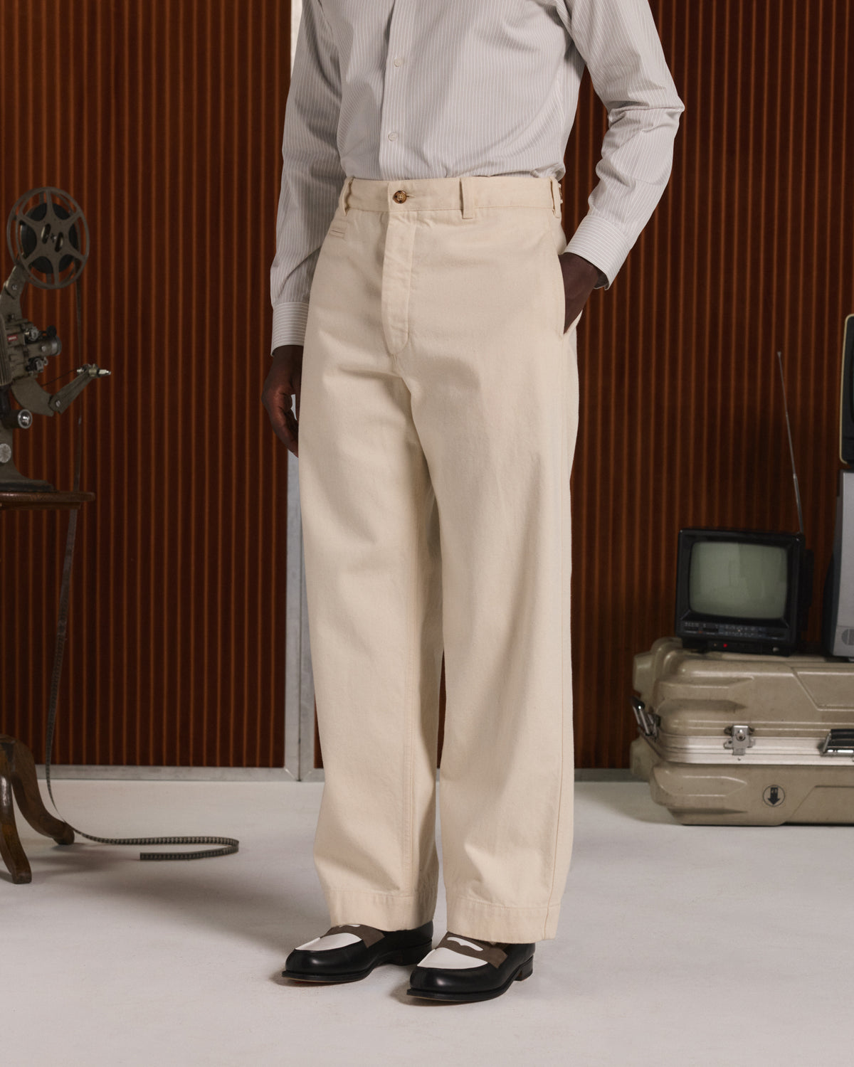Weite Hose aus Denim in Ecru