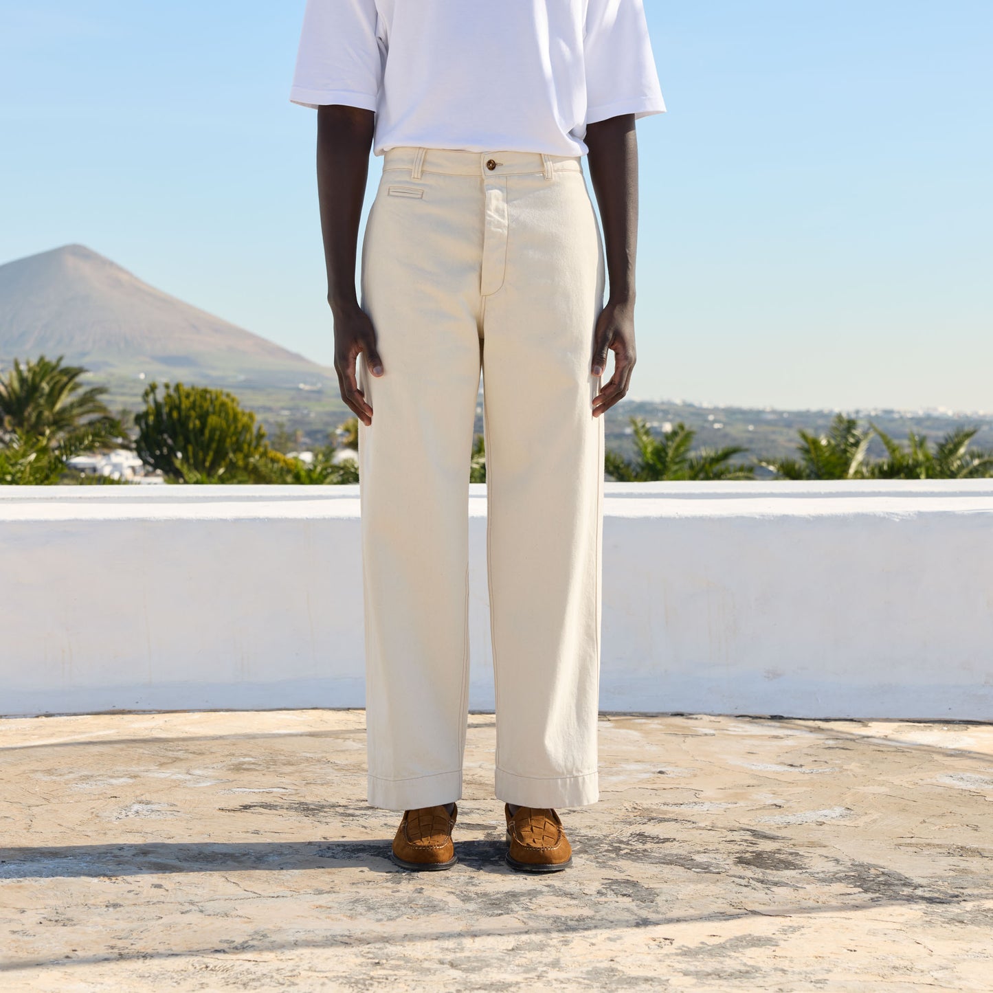 Wide-leg trousers in ecru denim