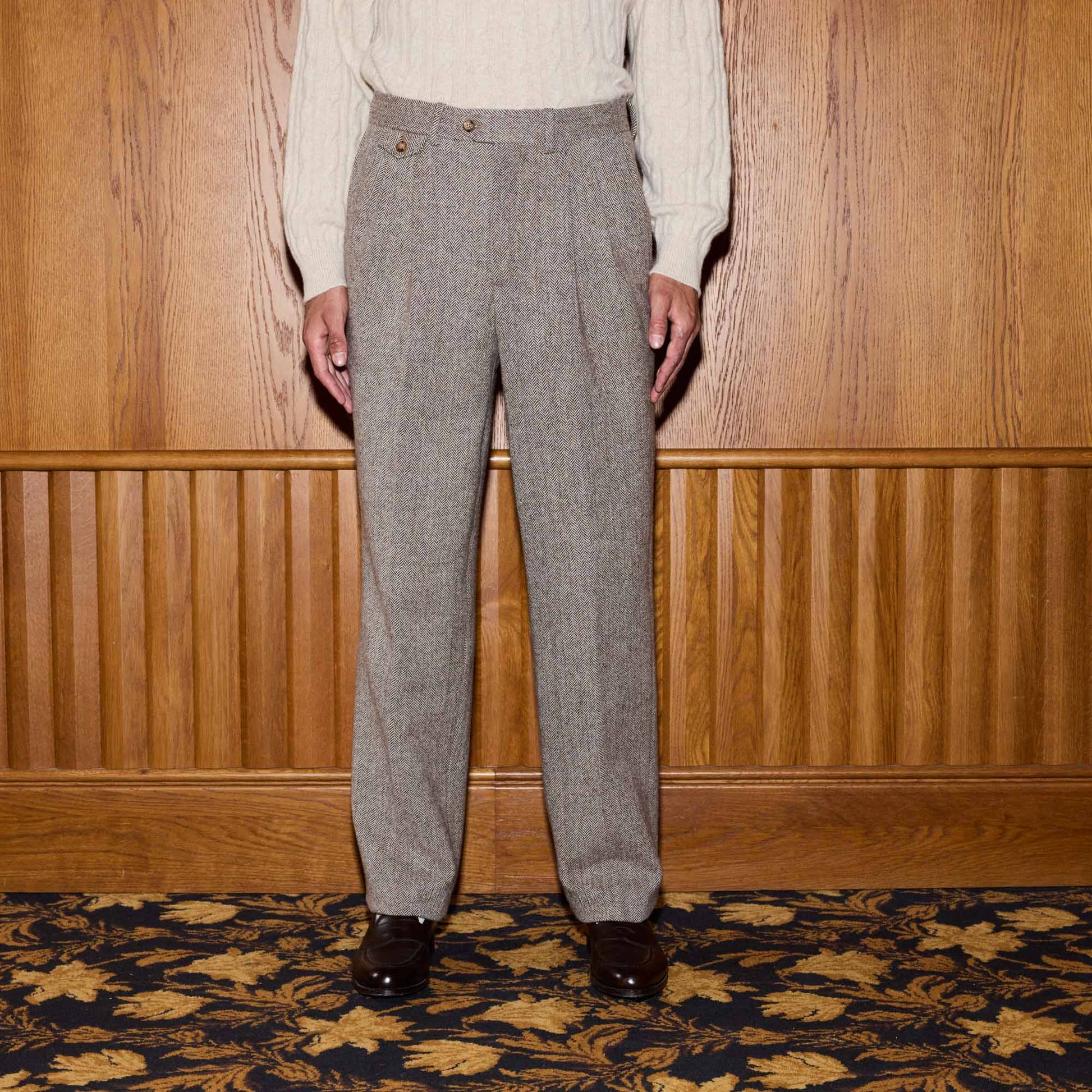 Pantalon double plis laine chevrons marron