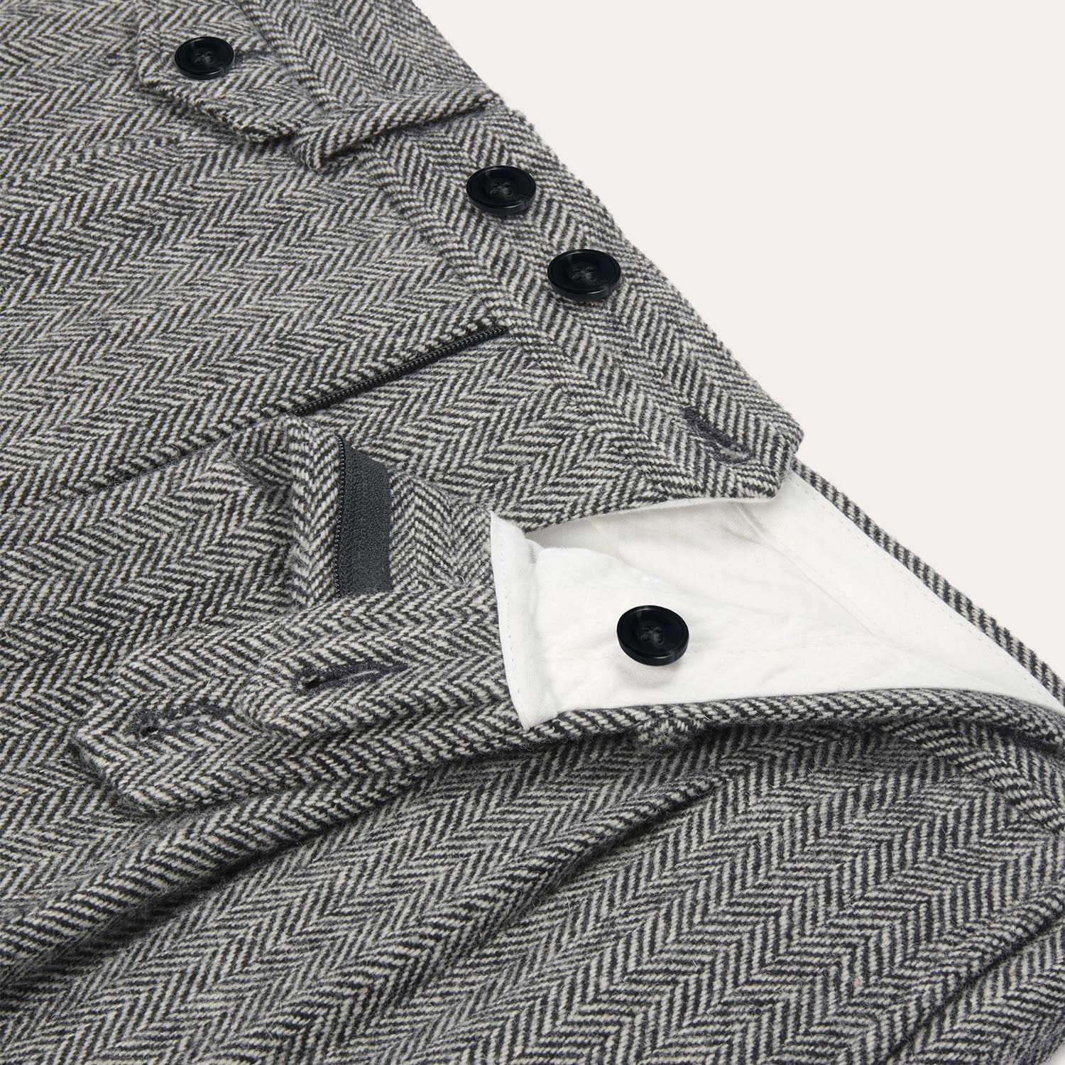 Pantalon à double plis en laine à chevrons gris
