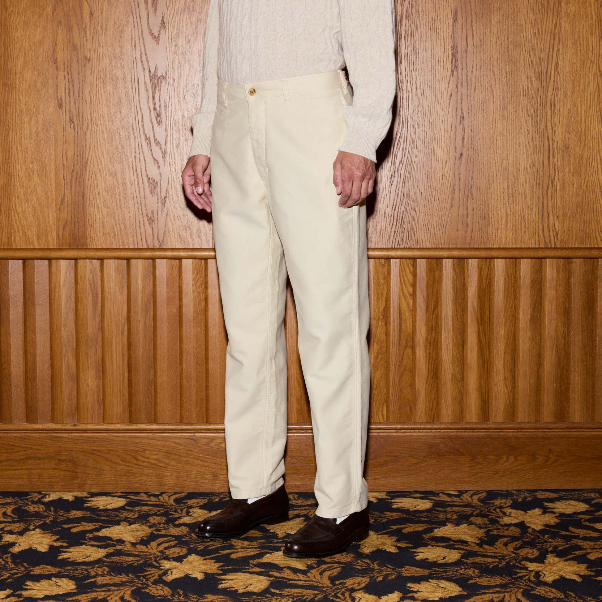 Pantalon décontracté en moleskine de coton écru