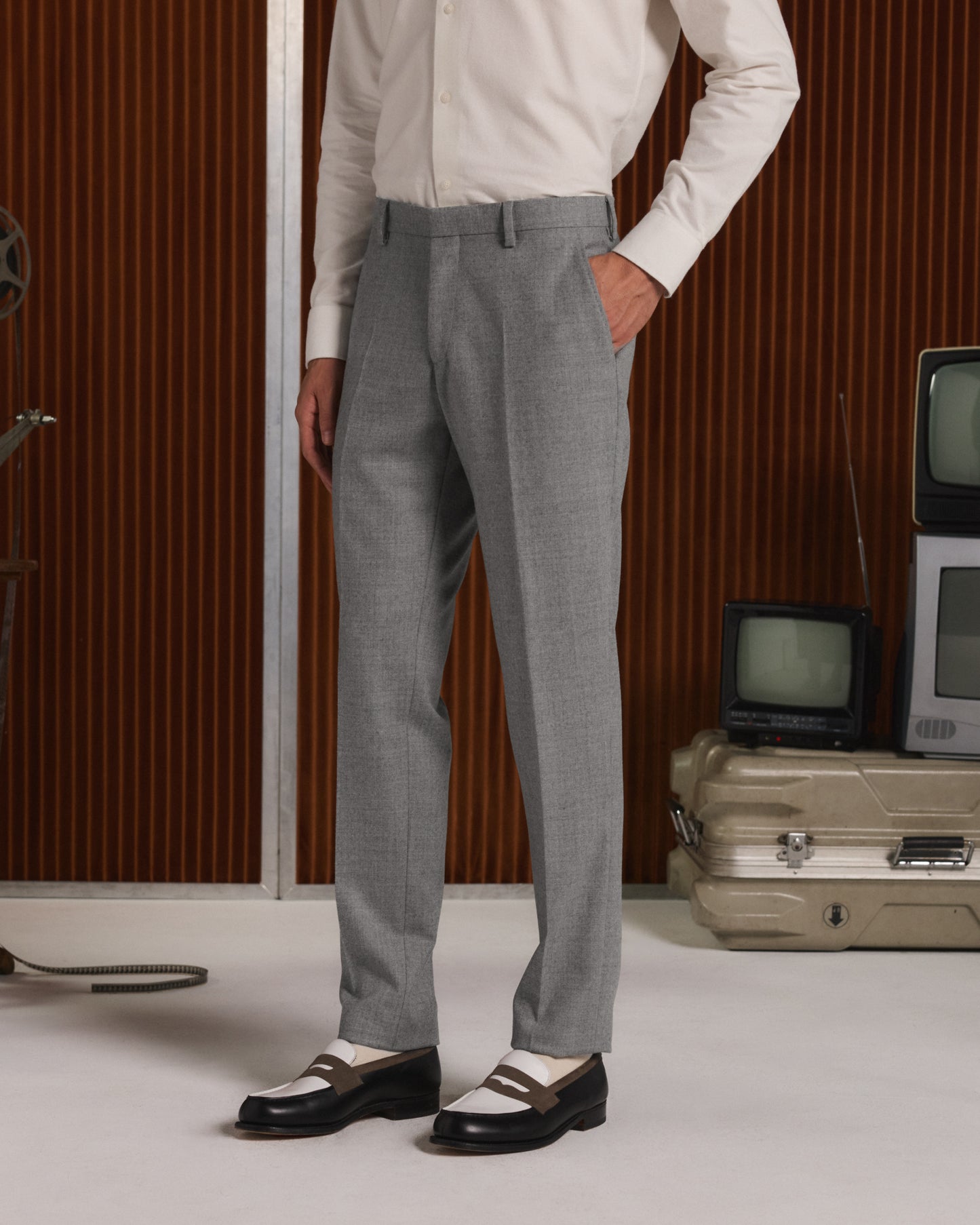 Pantalon en flanelle de laine grise
