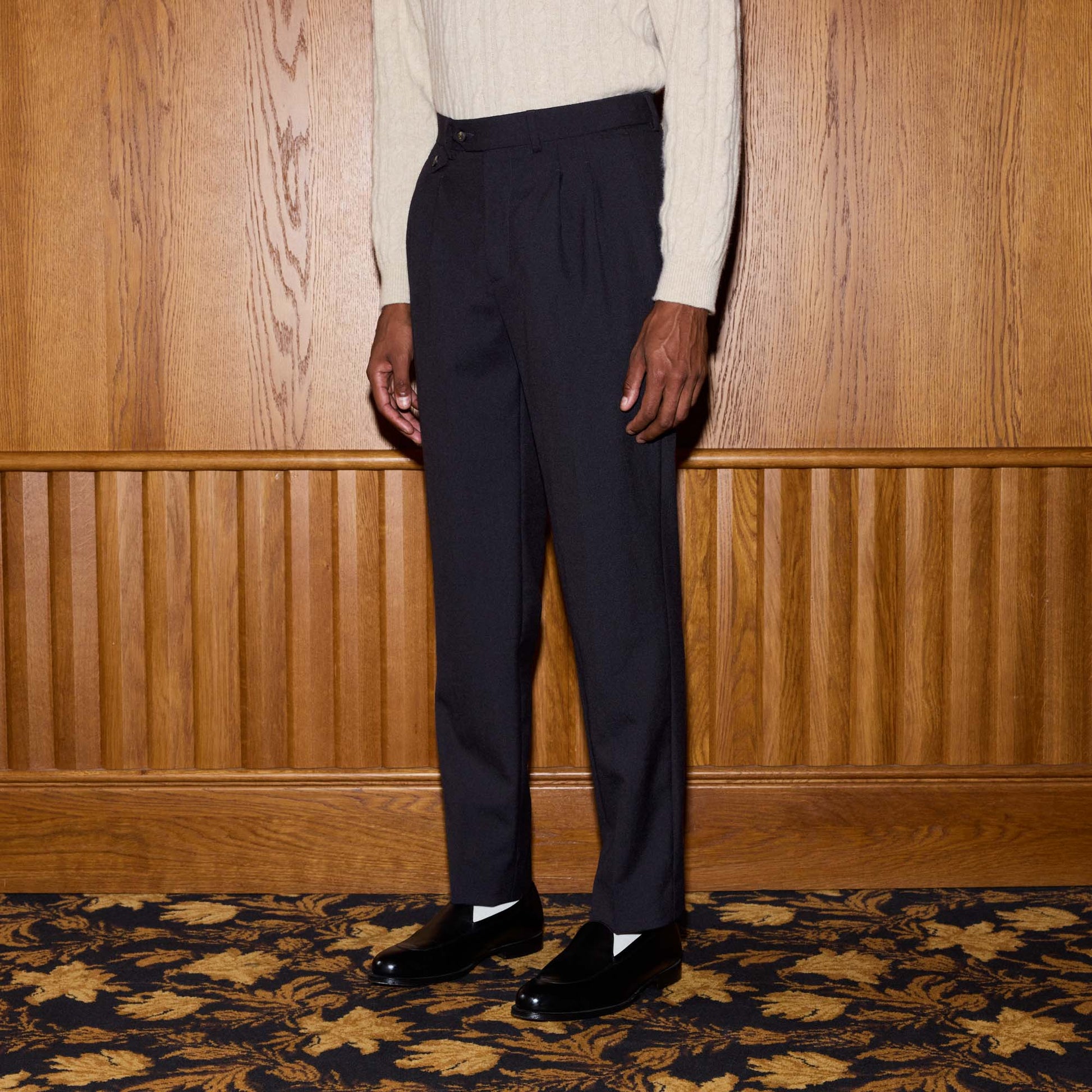 Pantalon à double plis en flanelle de laine marine