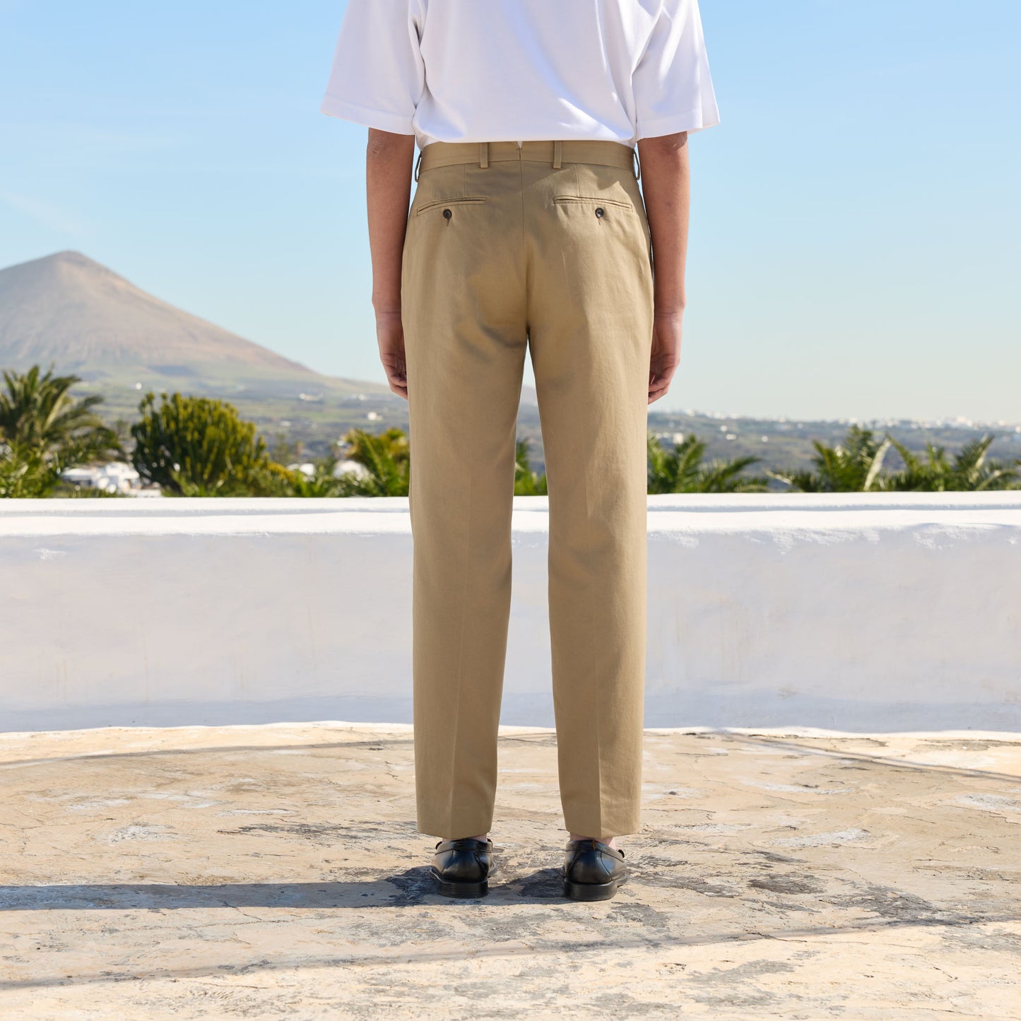 Pantalon à double plis en coton beige