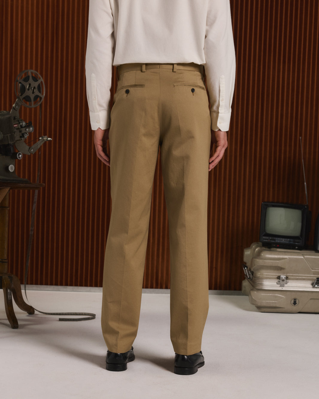 Pantalon à double plis en coton beige