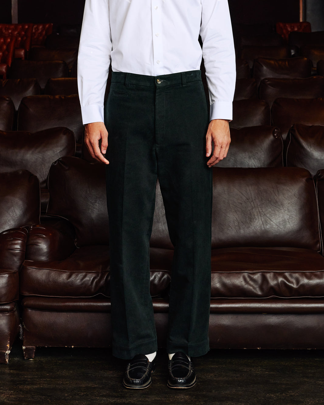 Pantalon jambe large en moleskine de coton vert