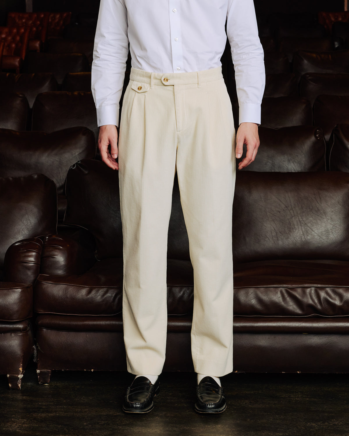 Ecru double-pleated corduroy pants
