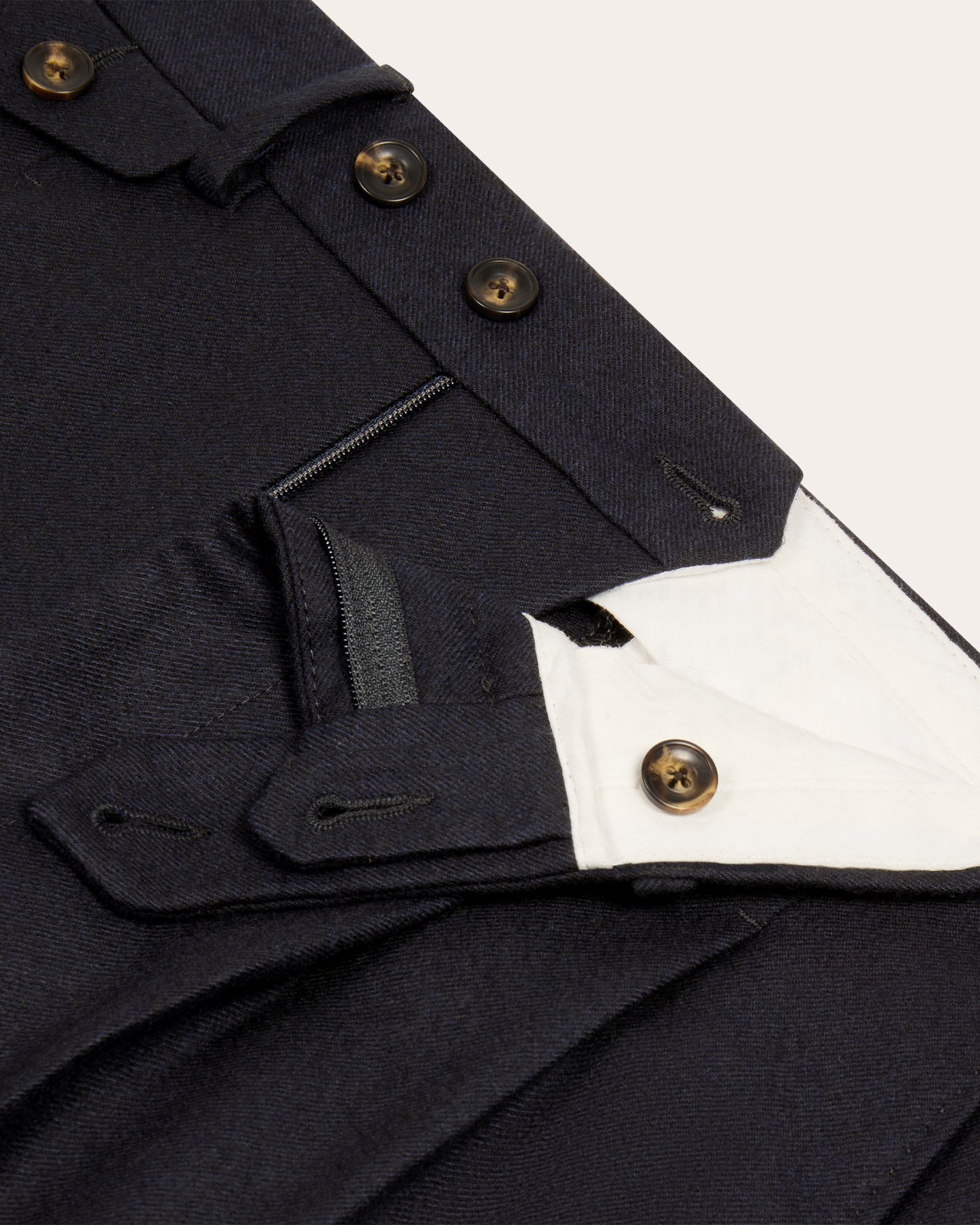 Pantalon à pinces en flanelle de laine marine