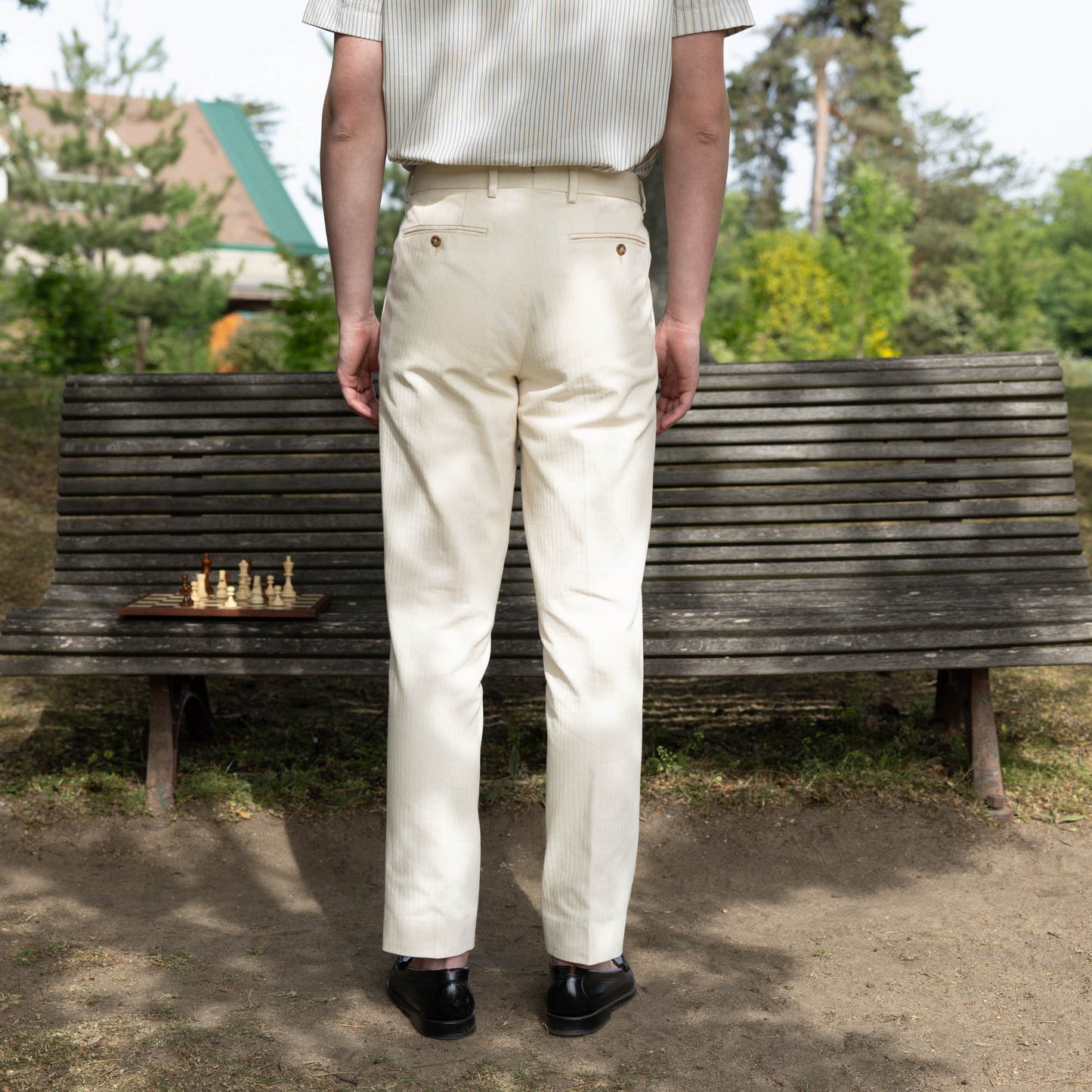 Pantalon à double plis en coton écru