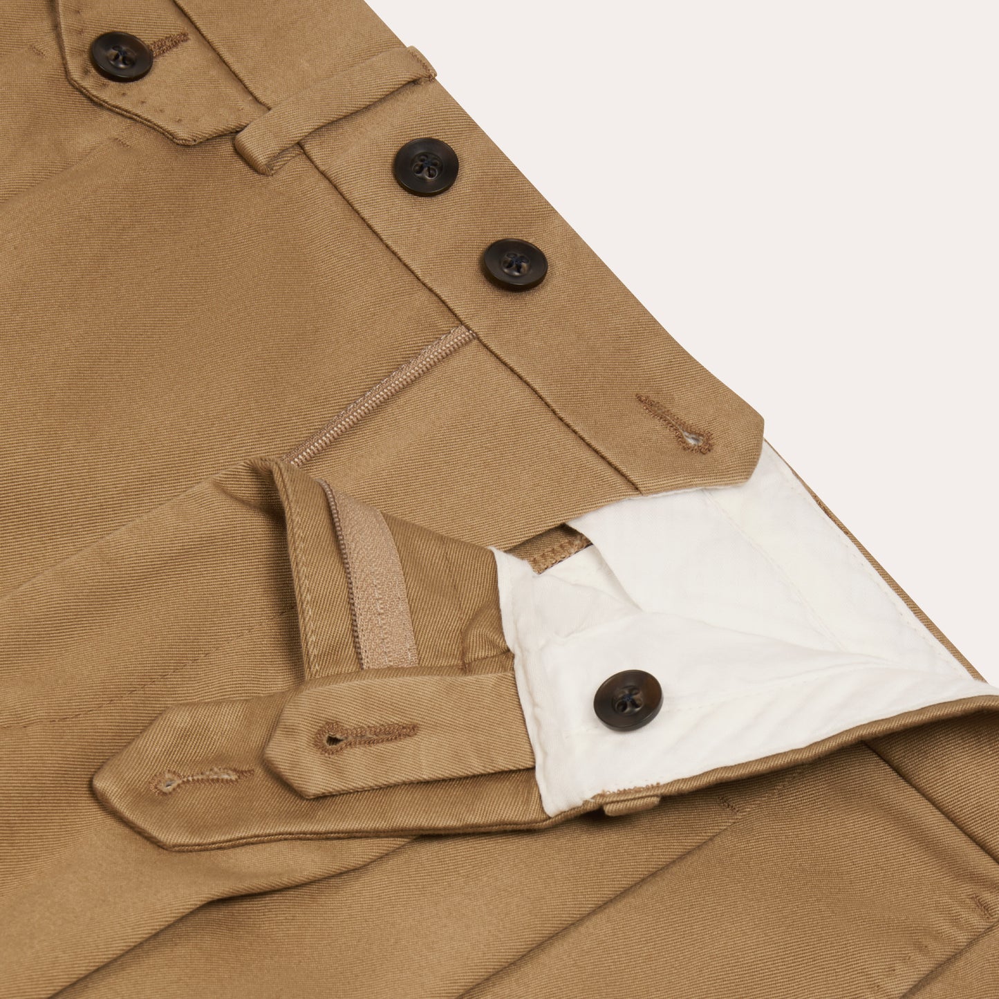 Chino double plis en coton beige