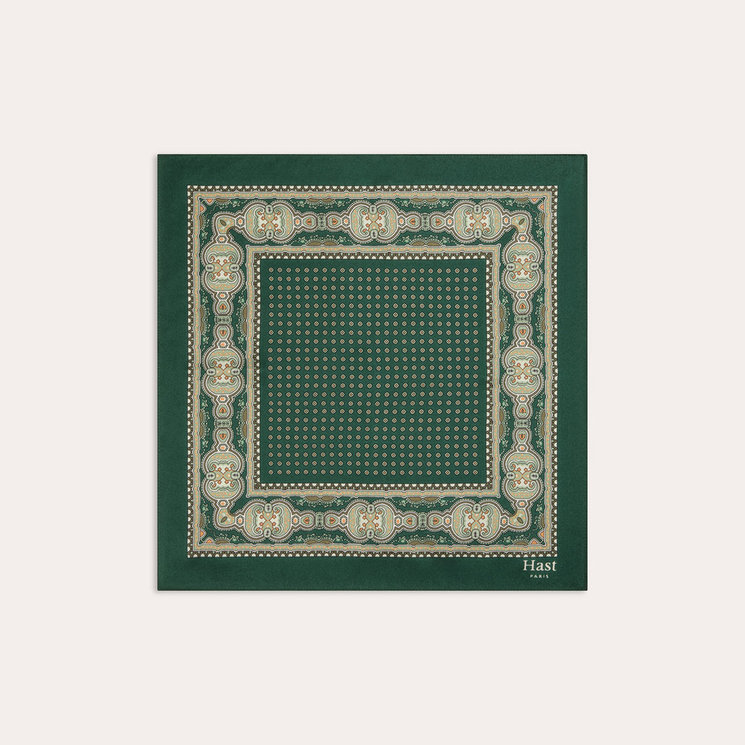 Pochette en soie verte à motifs