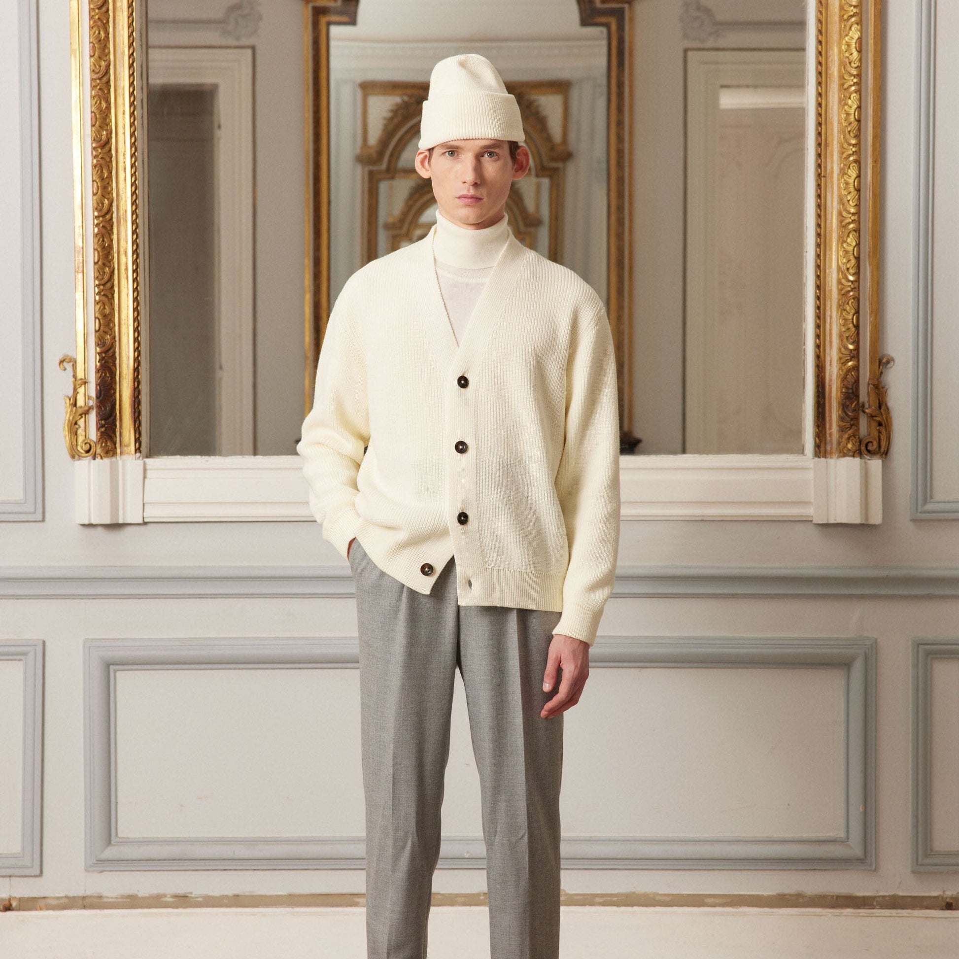 Cardigan en laine mérinos écru