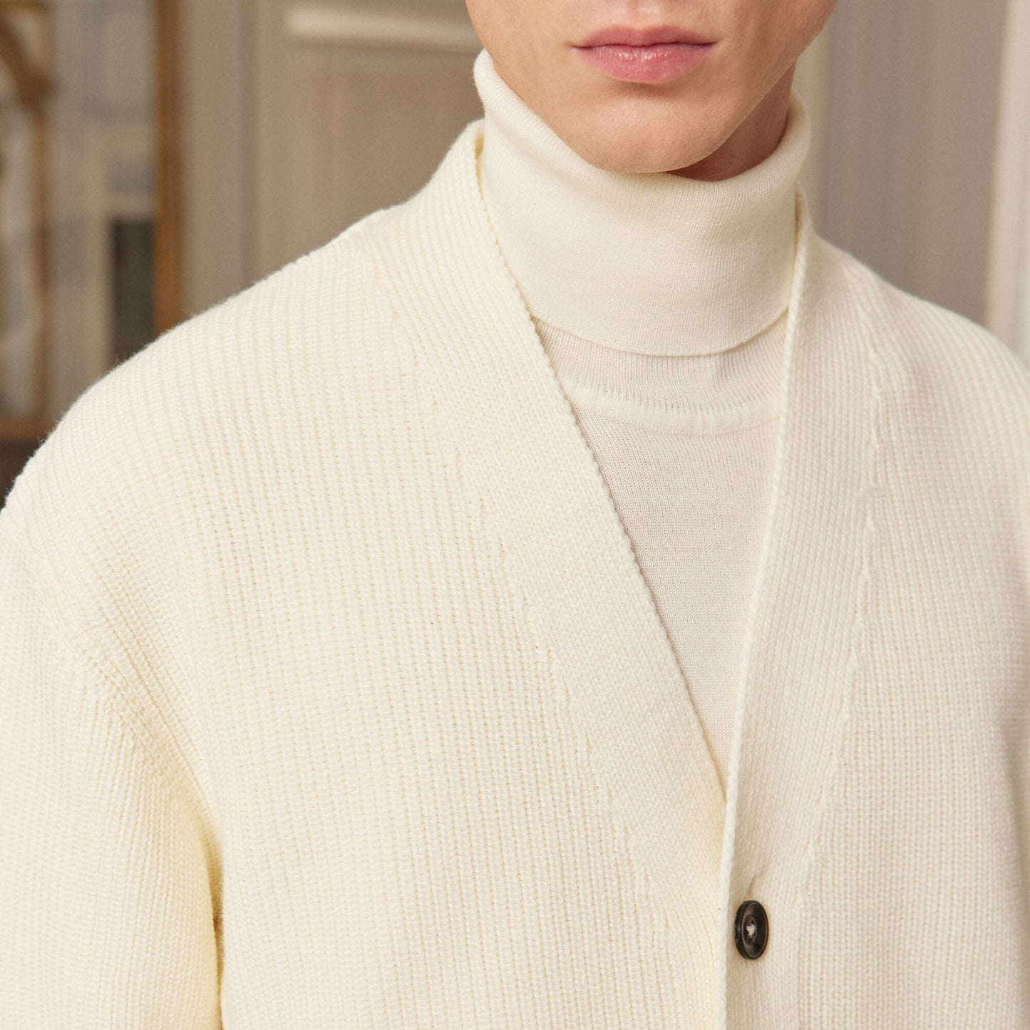 Cardigan en laine mérinos écru
