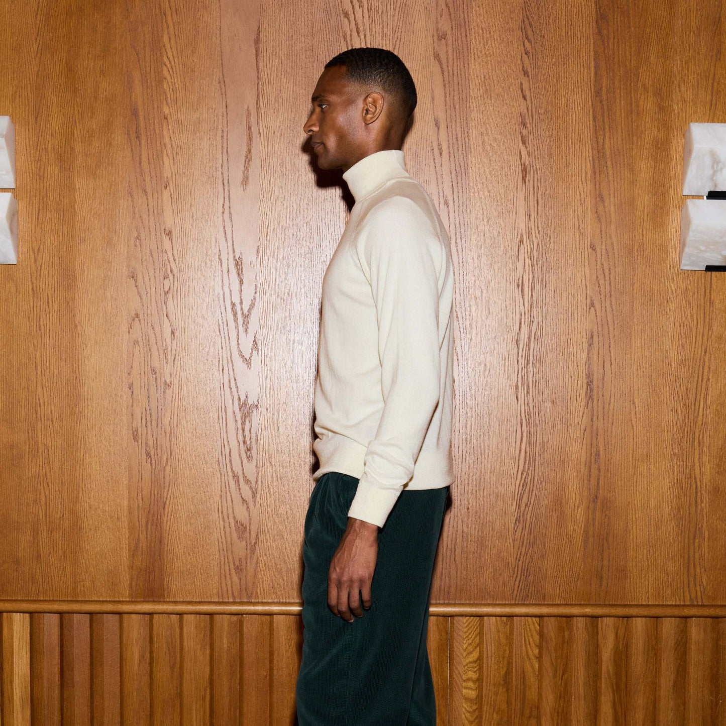 Pull à col roulé en laine mérinos écru