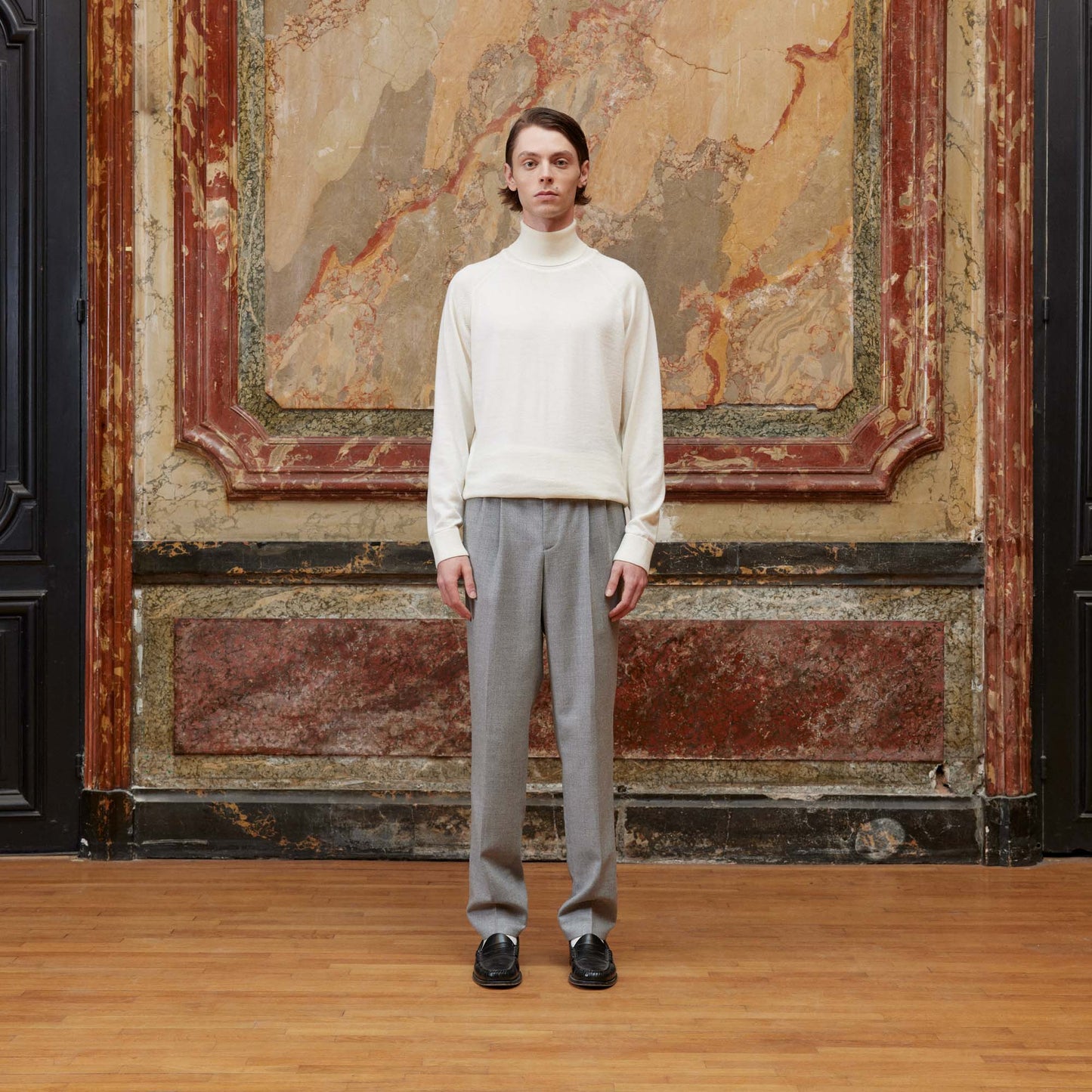 Pull à col roulé en laine mérinos écru