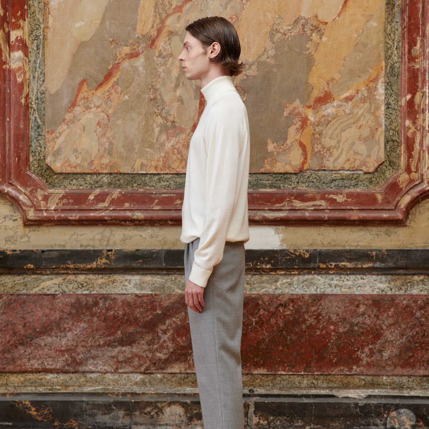 Pull à col roulé en laine mérinos écru