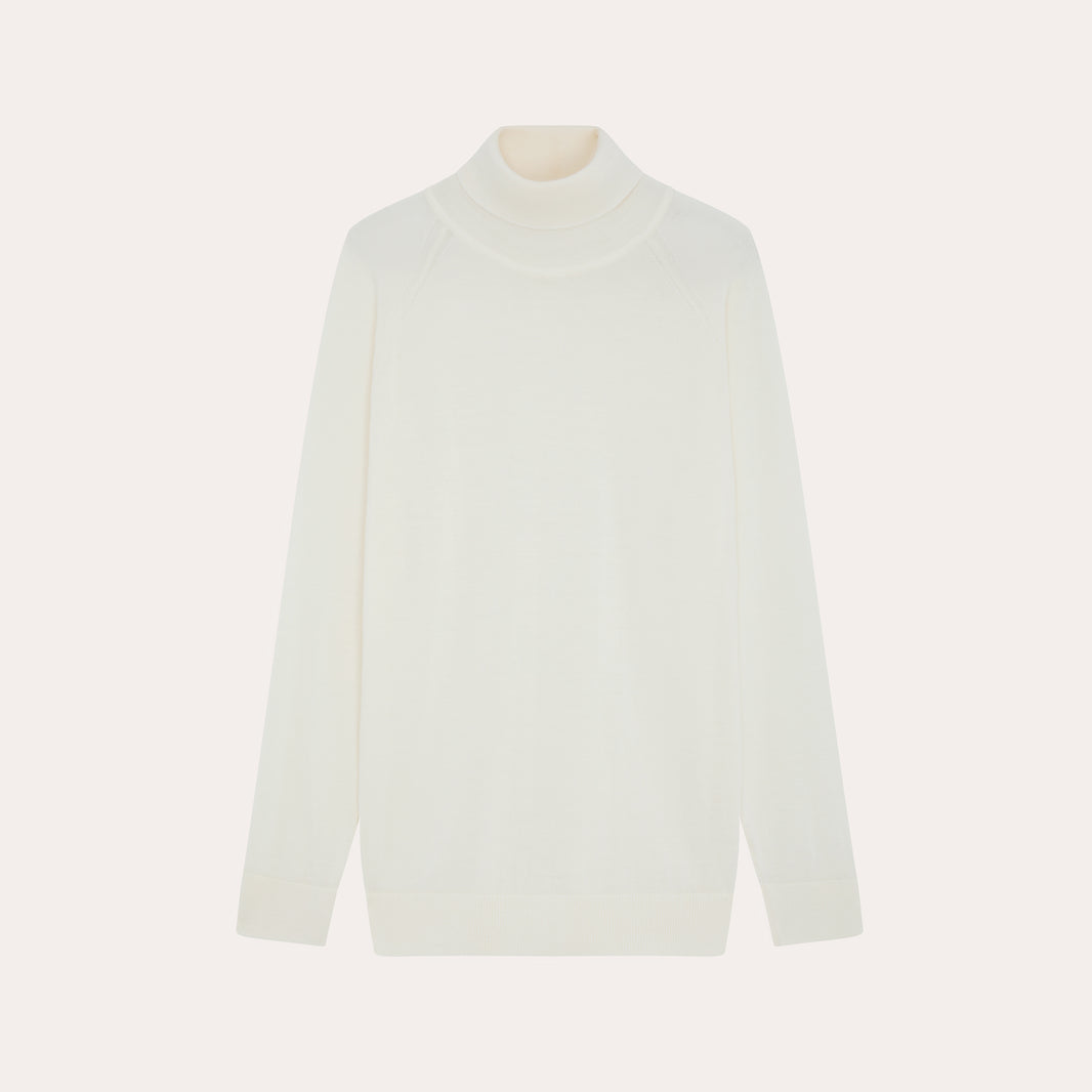 Pull à col roulé en laine mérinos écru