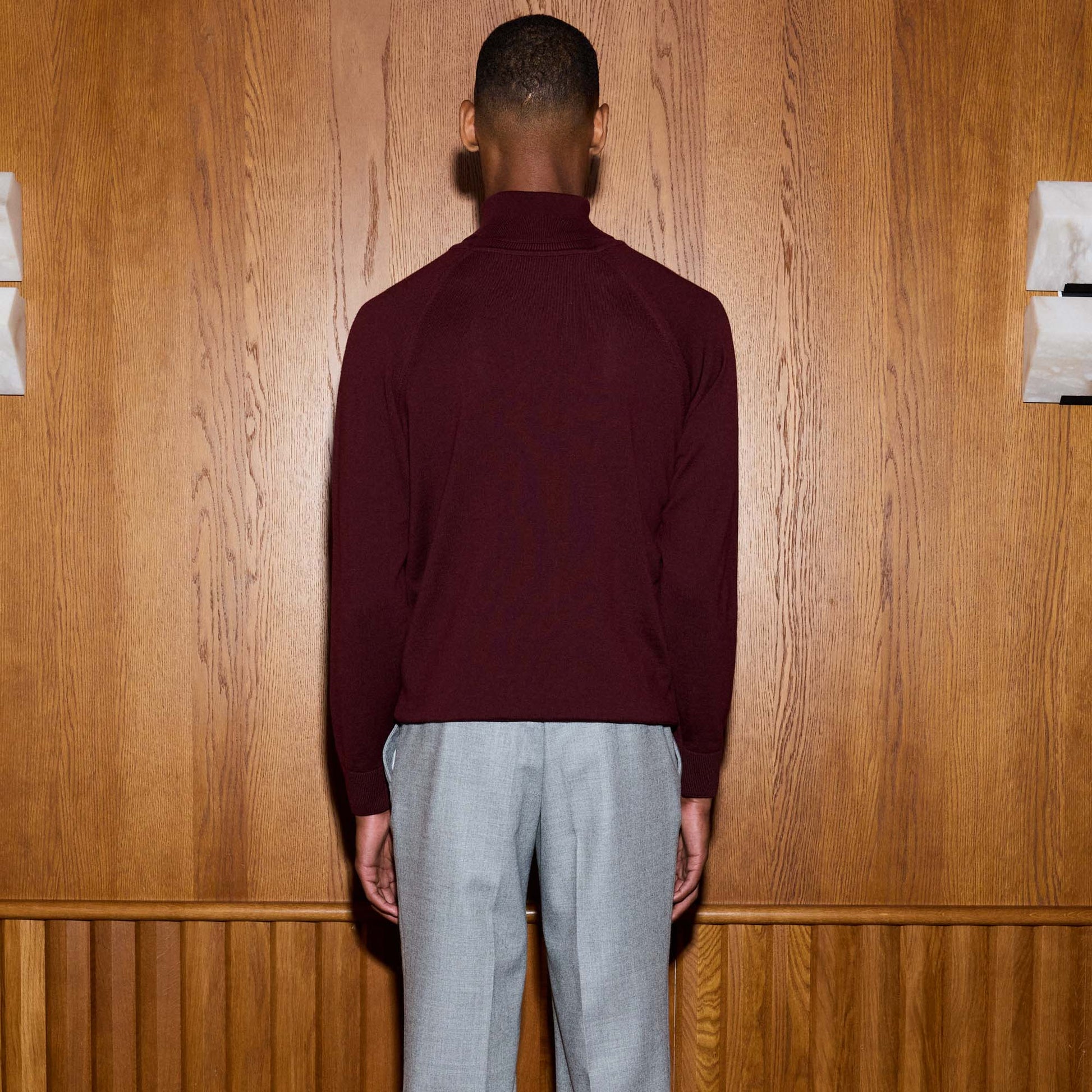 Pull à col roulé en laine mérinos bordeaux