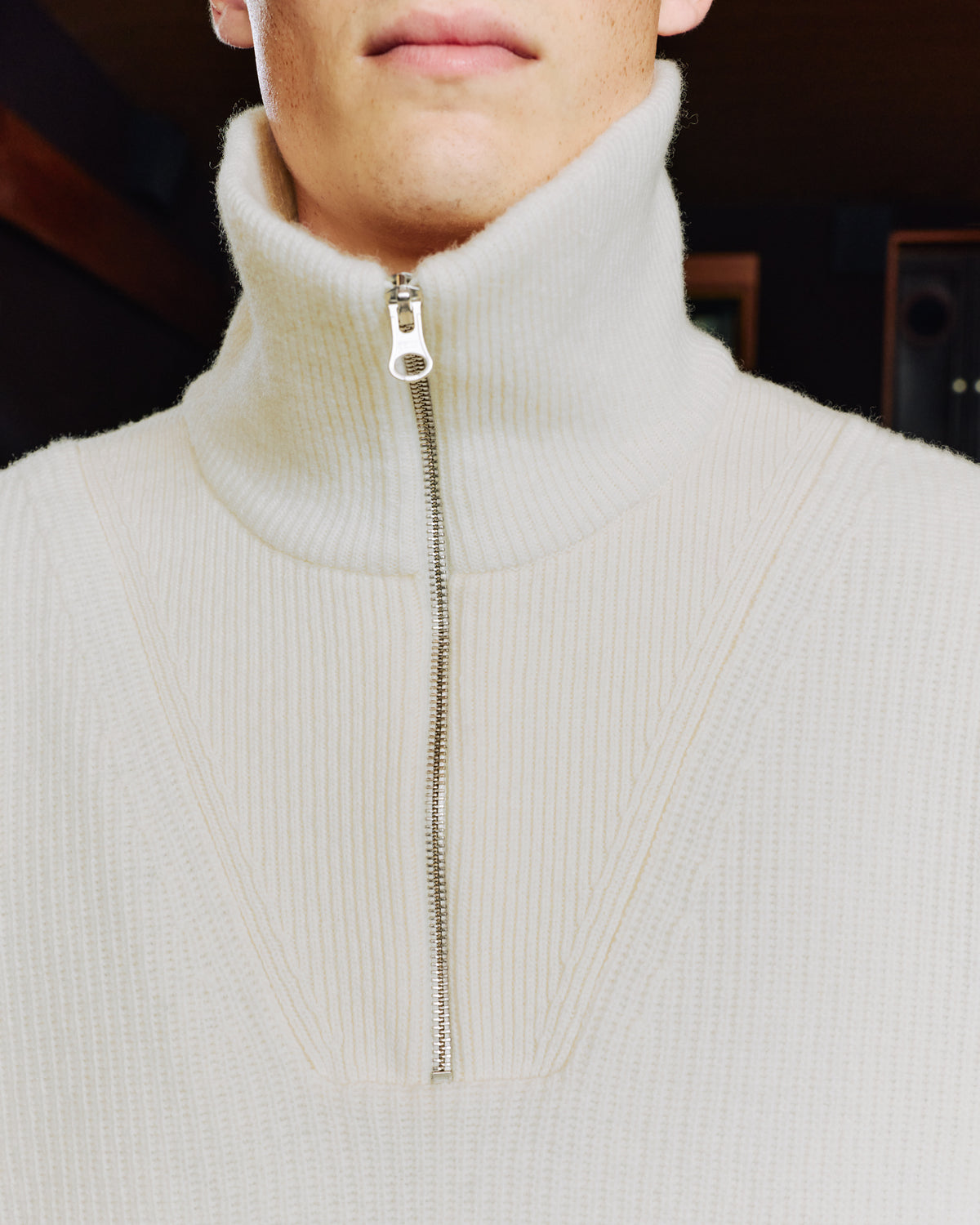 Ecru zip-neck jumper in extra-fine merino wool