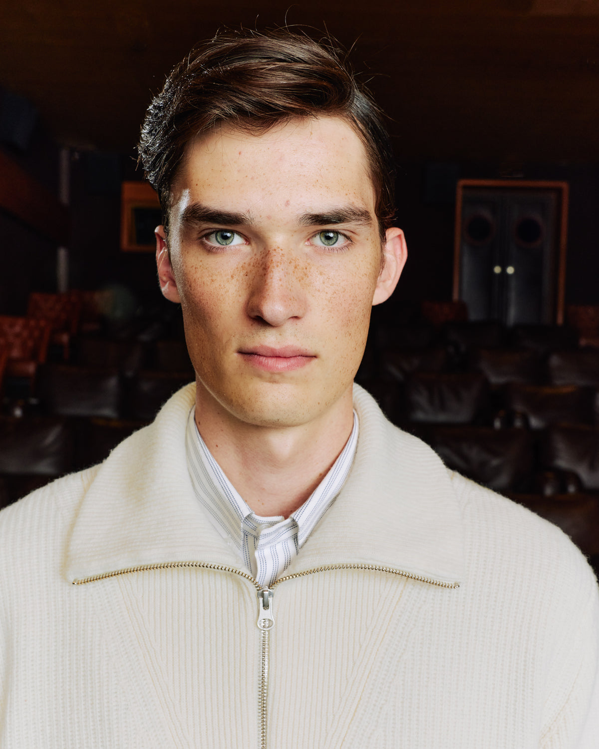 Ecru zip-neck jumper in extra-fine merino wool