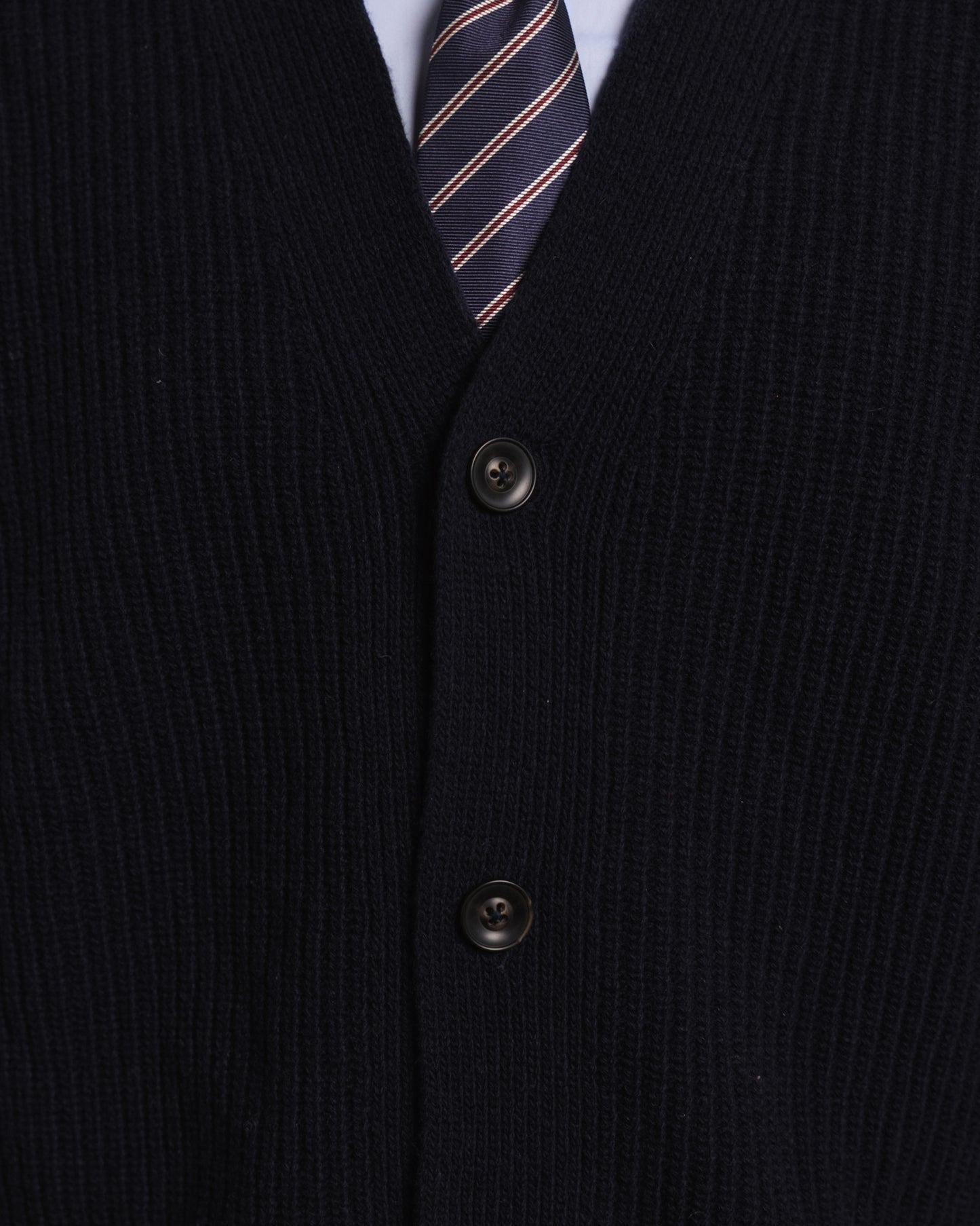 Cardigan en laine extrafine marine