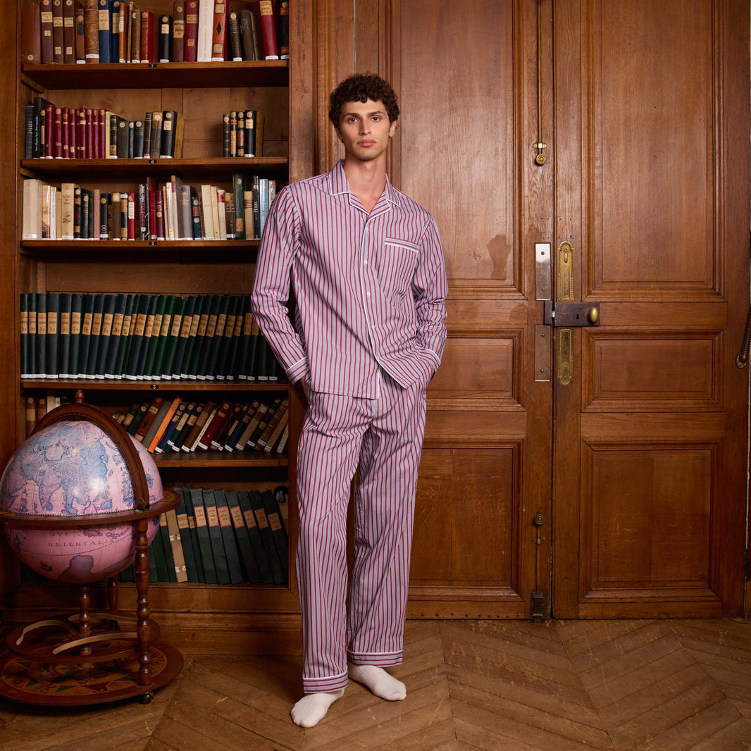 Pyjama en coton à rayures bordeaux et bleues