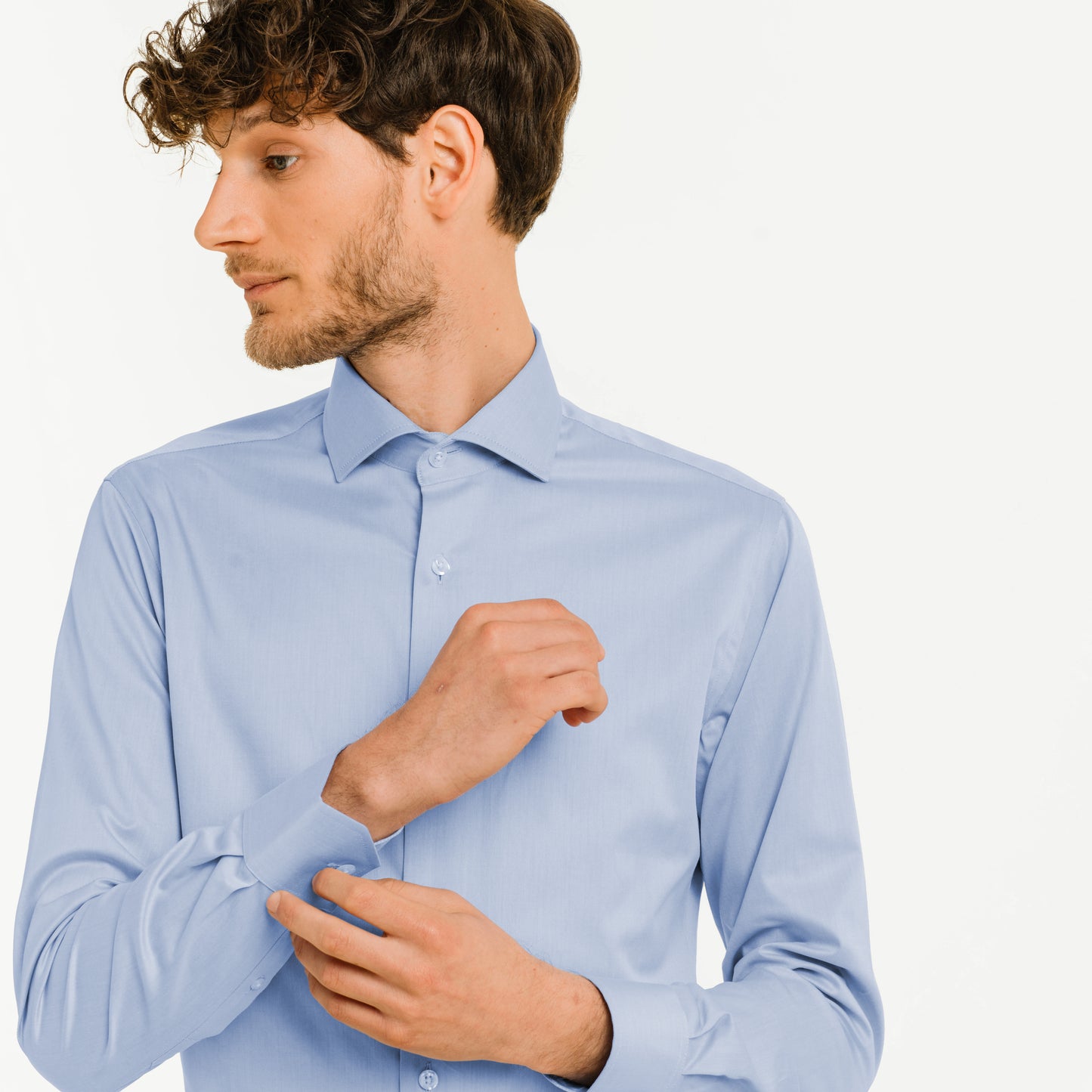 Fitted shirt in blue double-twisted twill