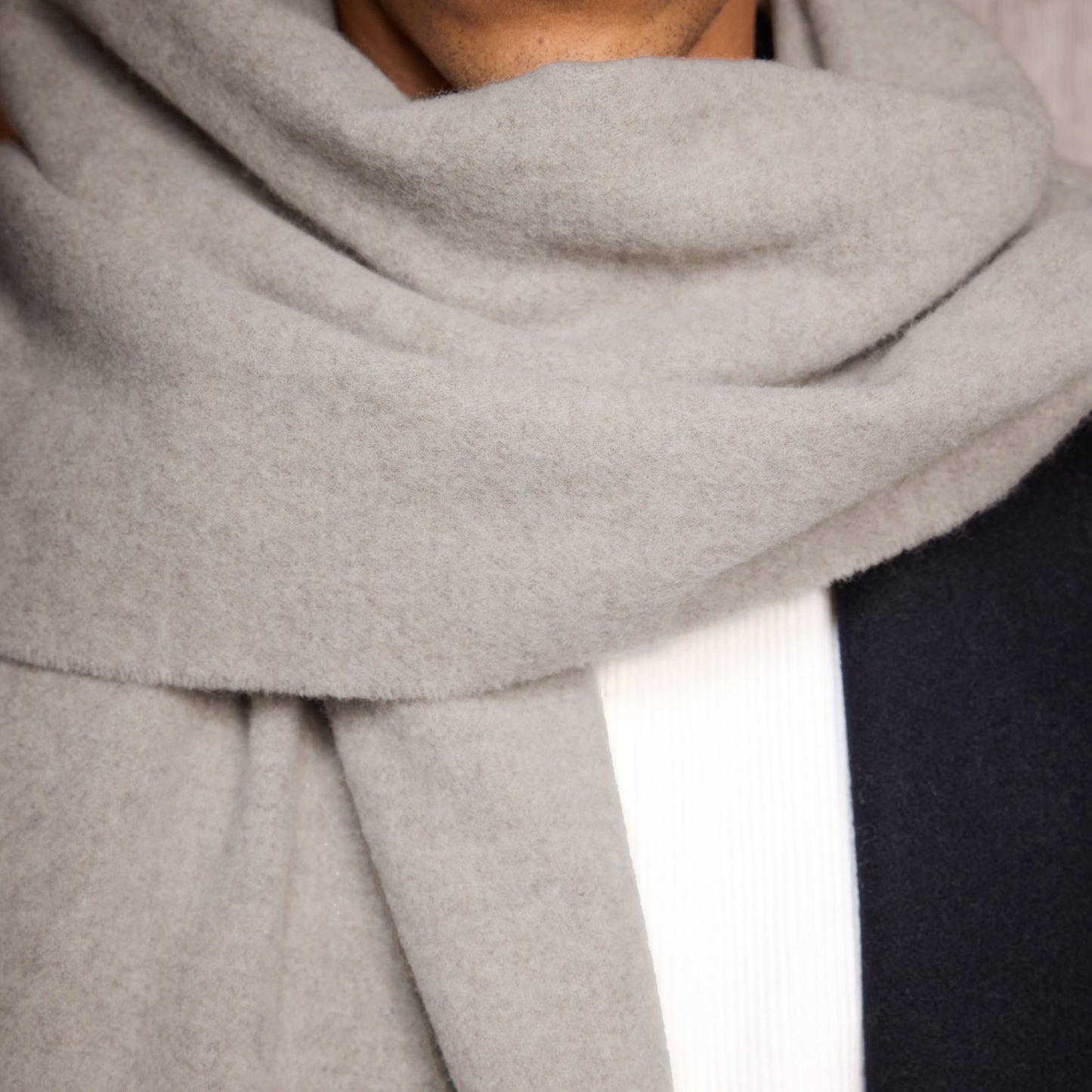 Echarpe en laine vierge beige