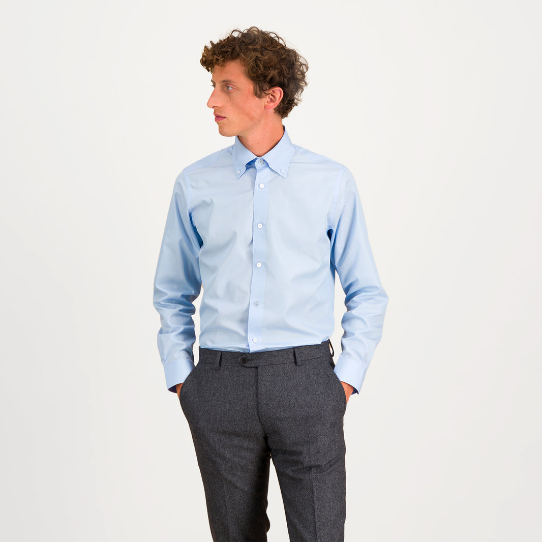 Fitted shirt in sky blue double-twisted poplin