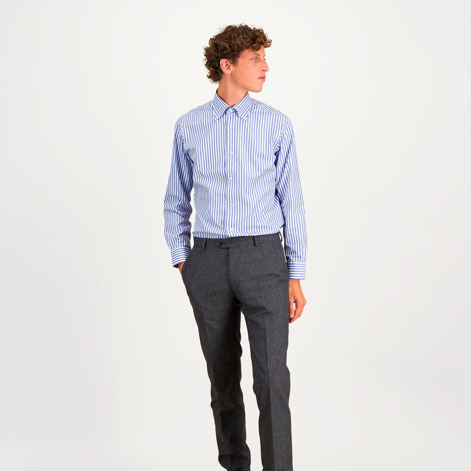 Chemise en popeline double retors à rayures bleues et blanches