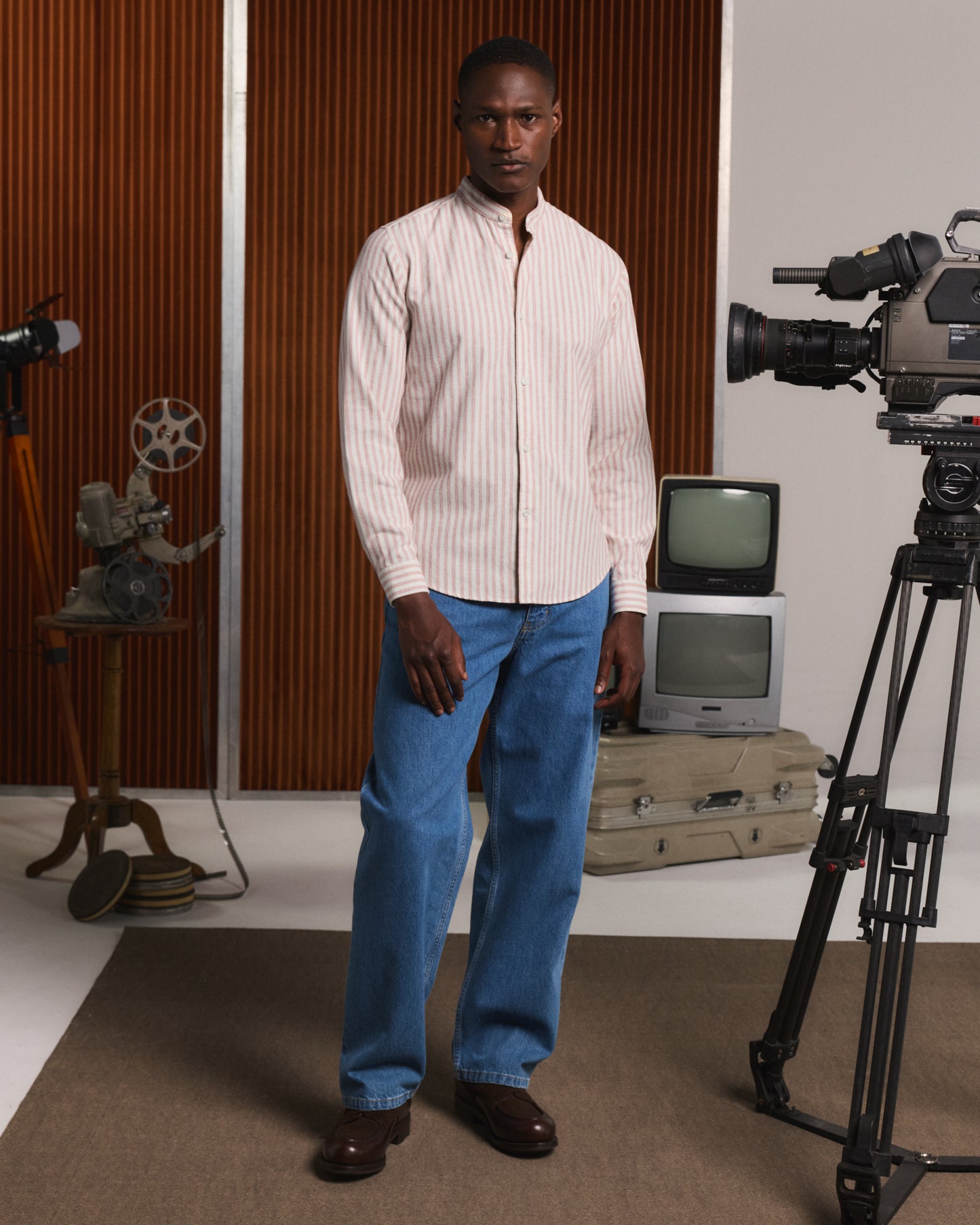 Ecru cotton and linen flannel shirt with burgundy stripes