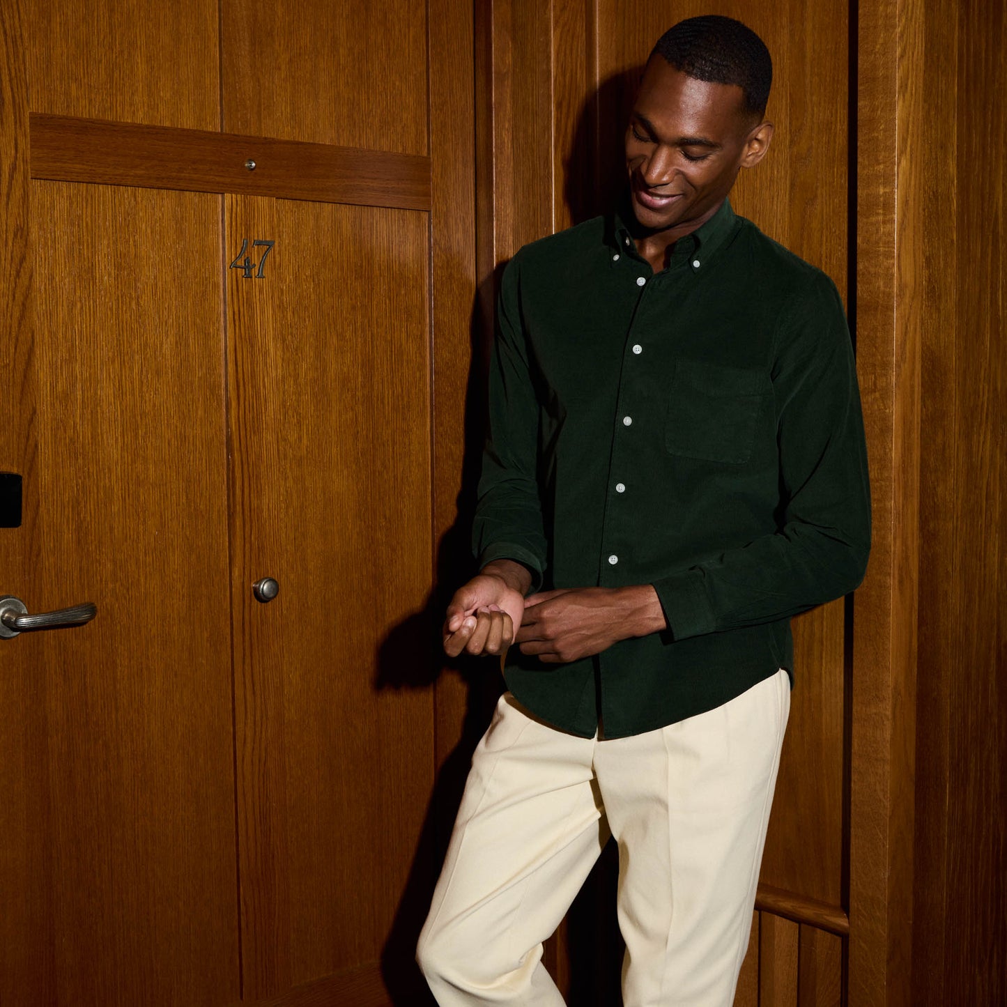 Chemise en velours vert sapin