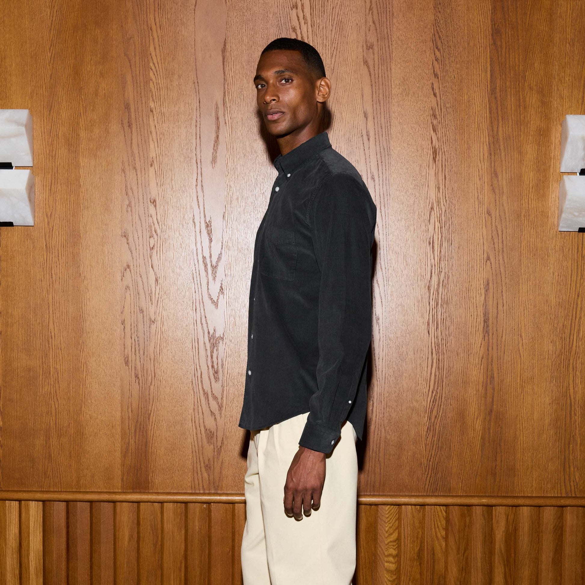 Chemise en velours gris anthracite