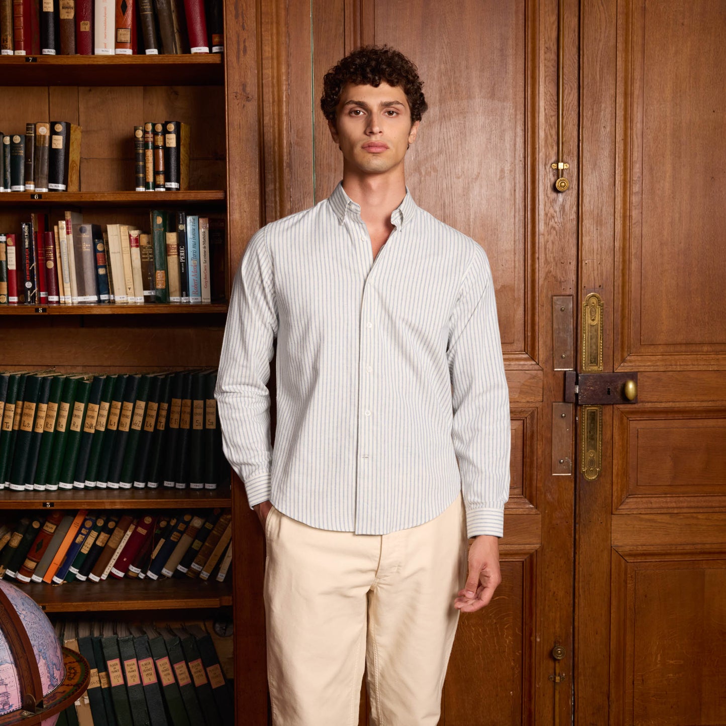 Chemise en flanelle de coton et lin écrue à rayures bleues