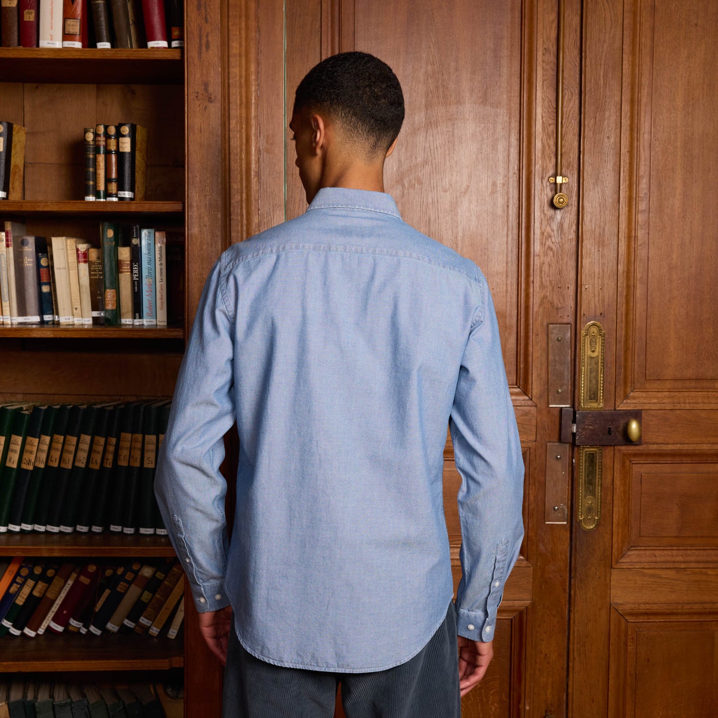 Chemise en oxford bleu indigo