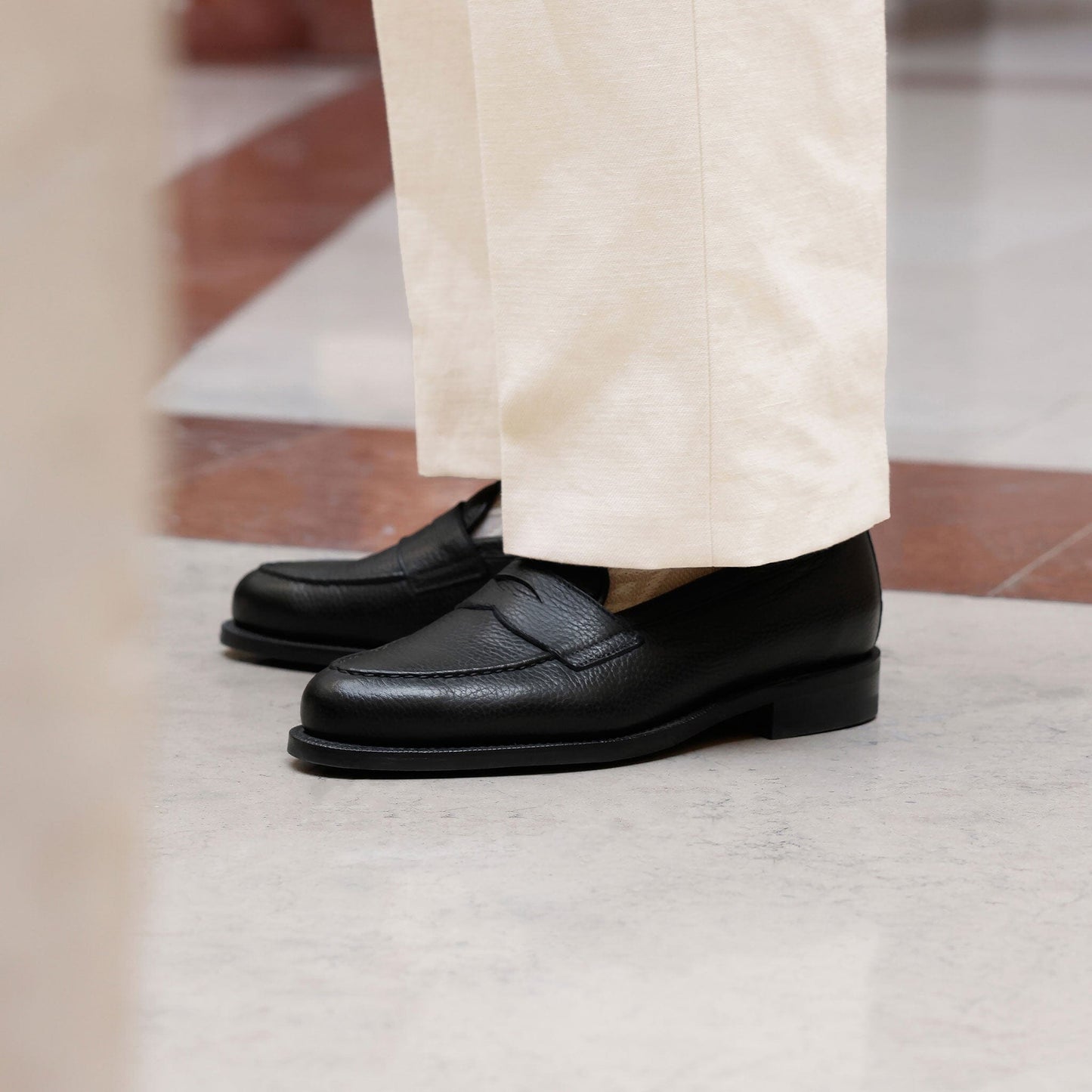 Black grained leather moccasin