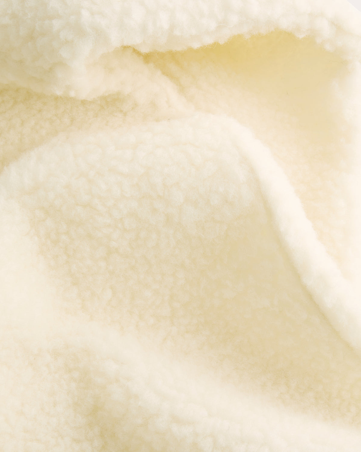 Zip-neck fleece in 100% natural Pyrenean wool
