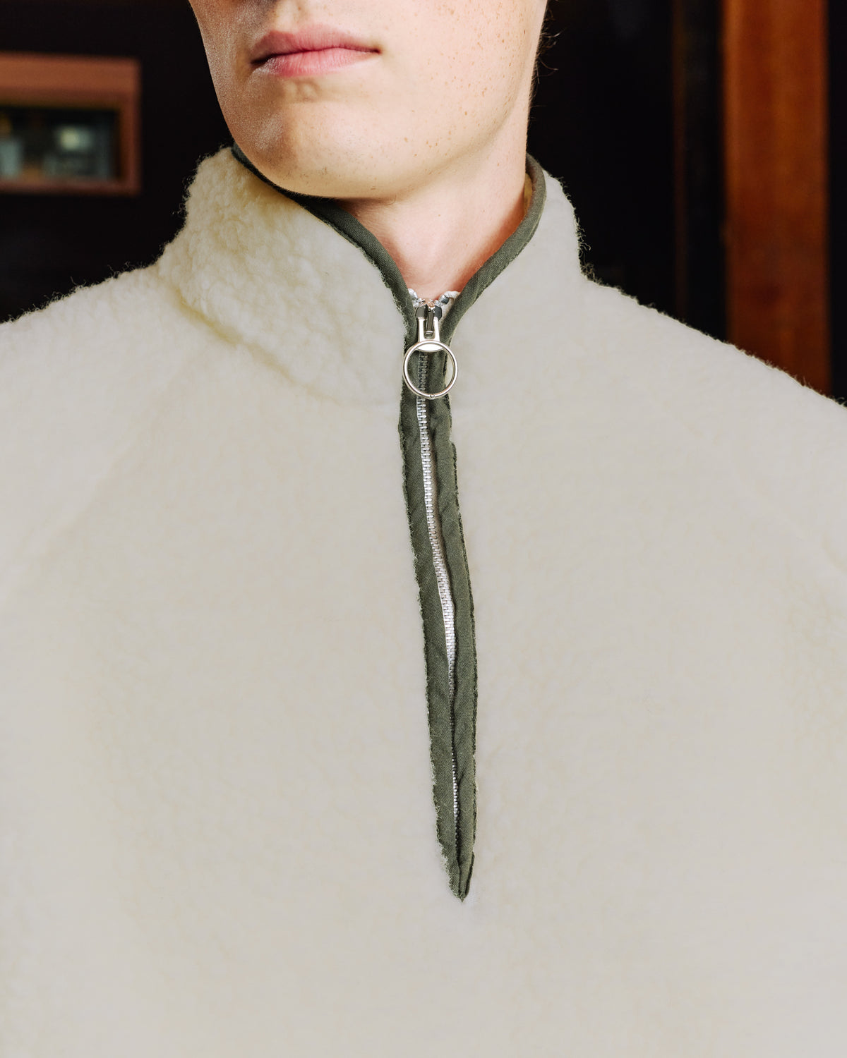 Zip-neck fleece in 100% natural Pyrenean wool