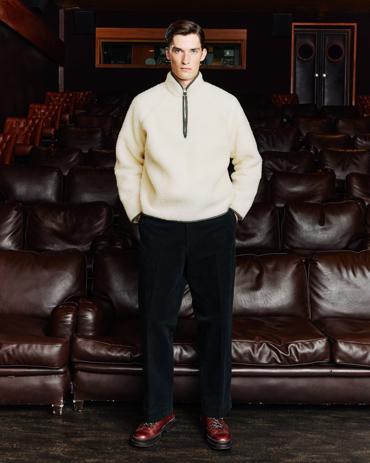 Zip-neck fleece in 100% natural Pyrenean wool