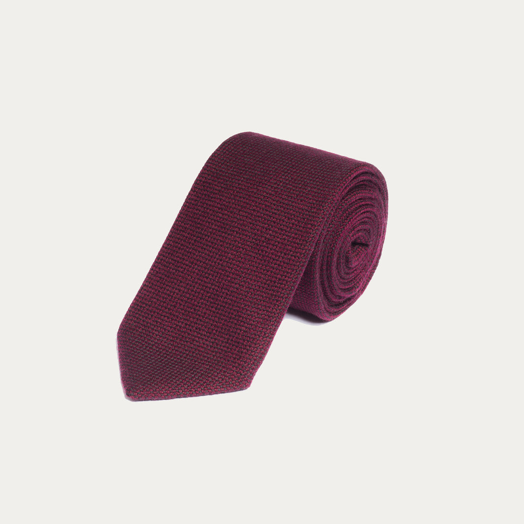 Cravate bordeaux en laine et soie