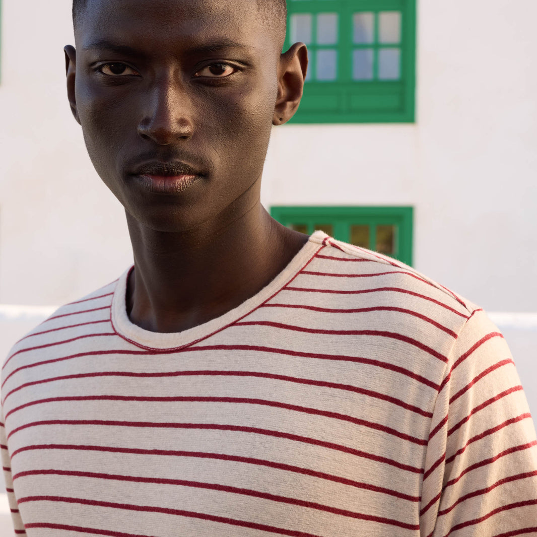 T-shirt en coton et lin écru à rayures bordeaux