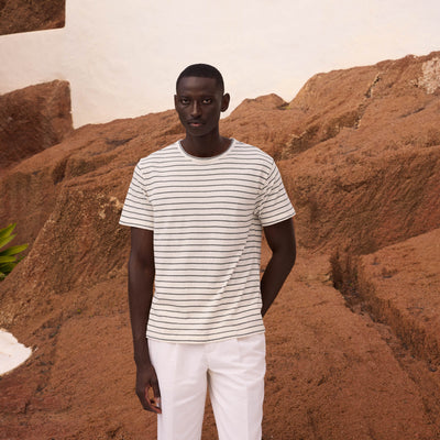 T-shirt en coton et lin à rayures écrues et vertes