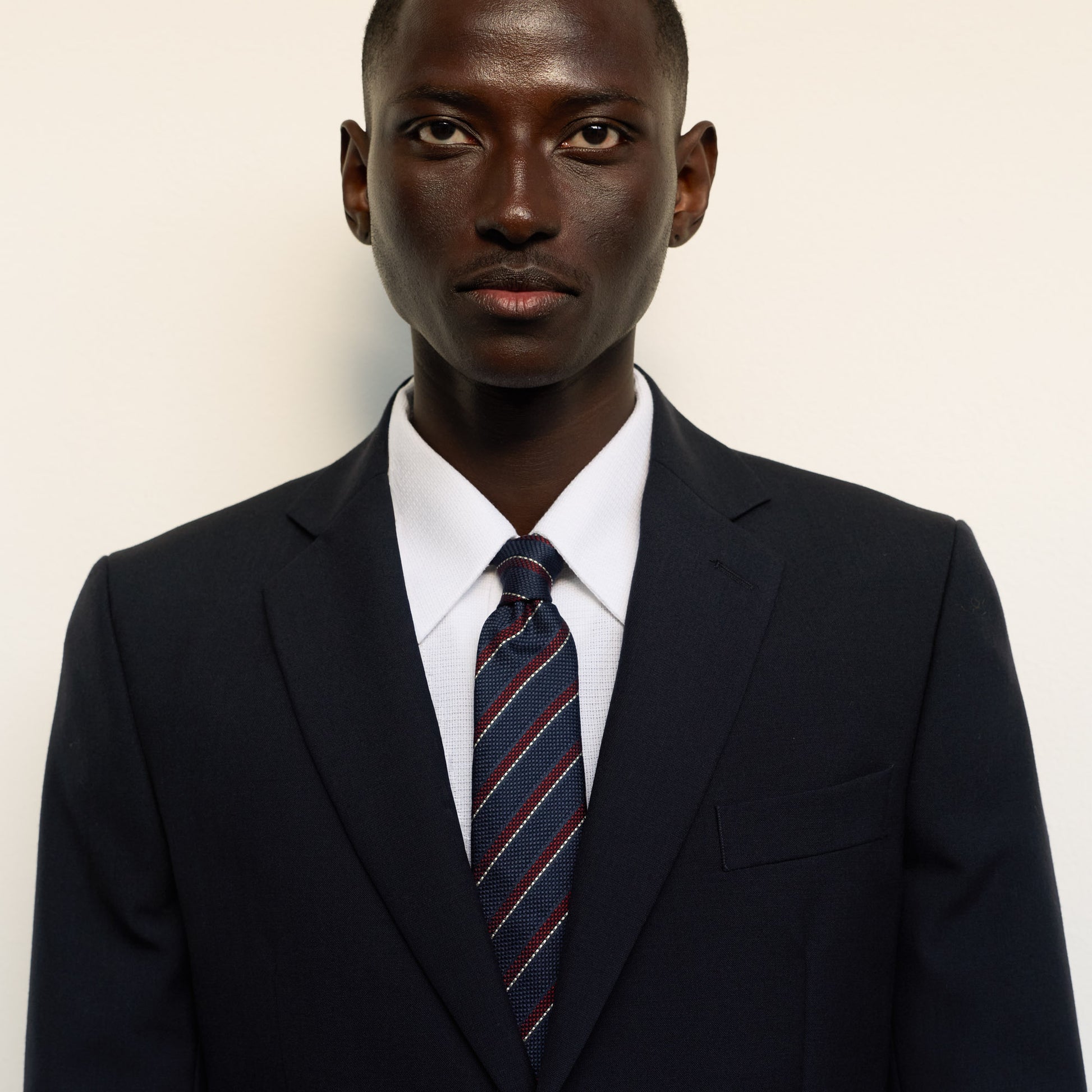 Cravate en soie coton marine rayure bordeaux