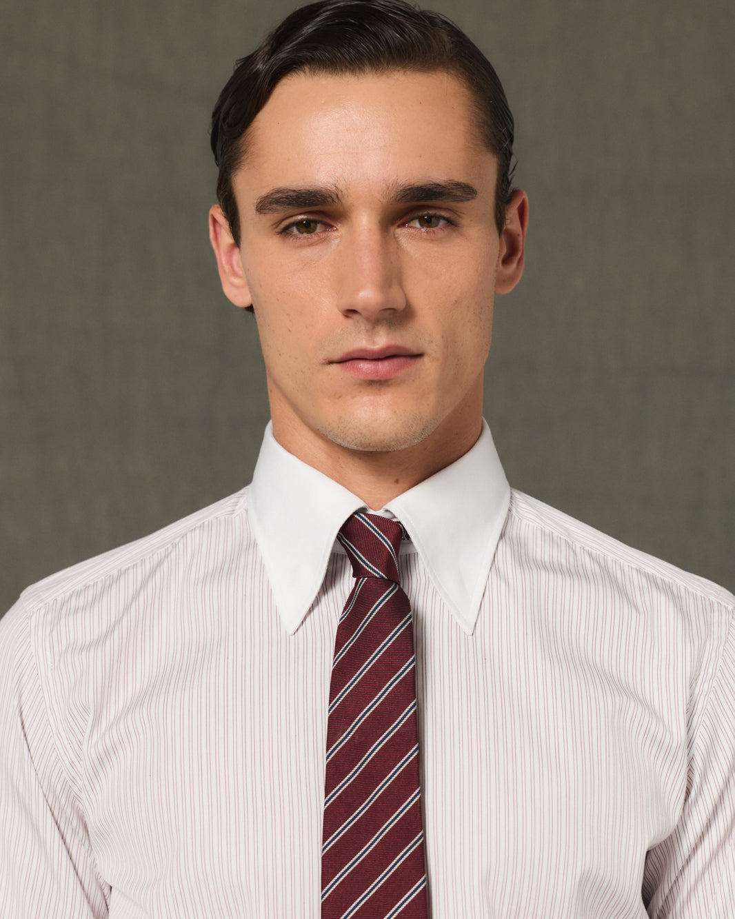 Burgundy silk tie with navy stripes