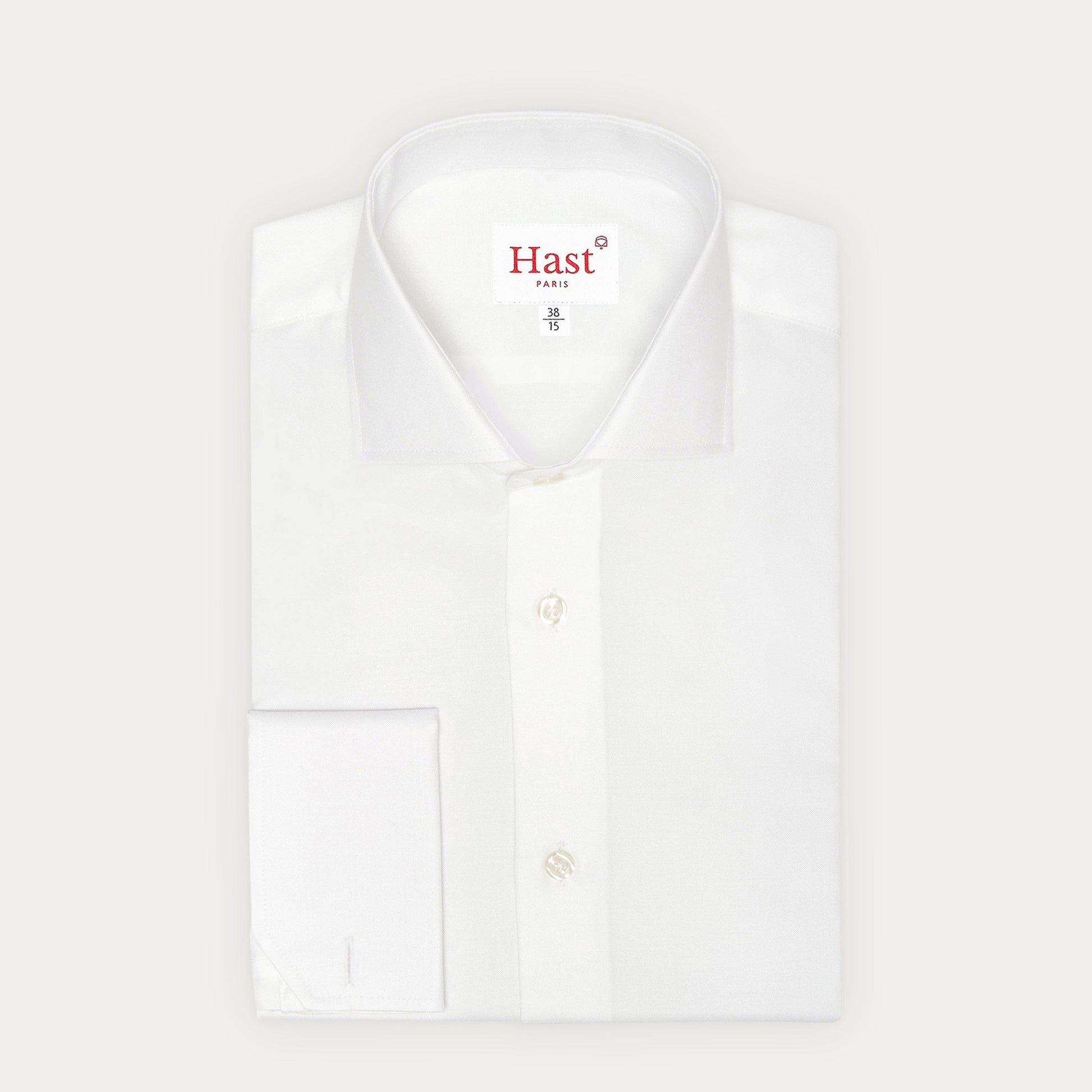 Chemise classique en oxford blanche à poignets mousquetaires