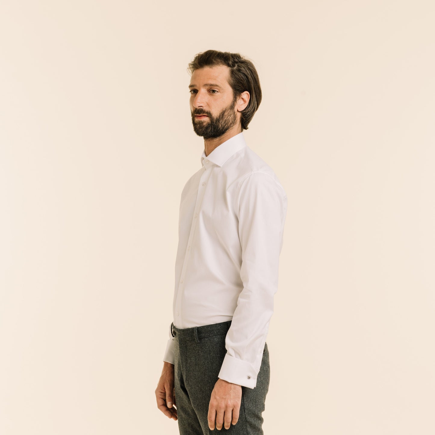 Chemise classique en oxford blanche à poignets mousquetaires
