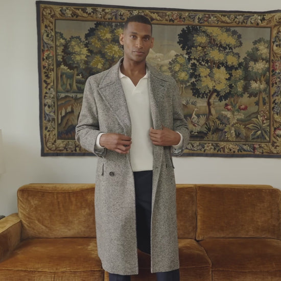 Manteau croisé en Donegal chiné écru et noir