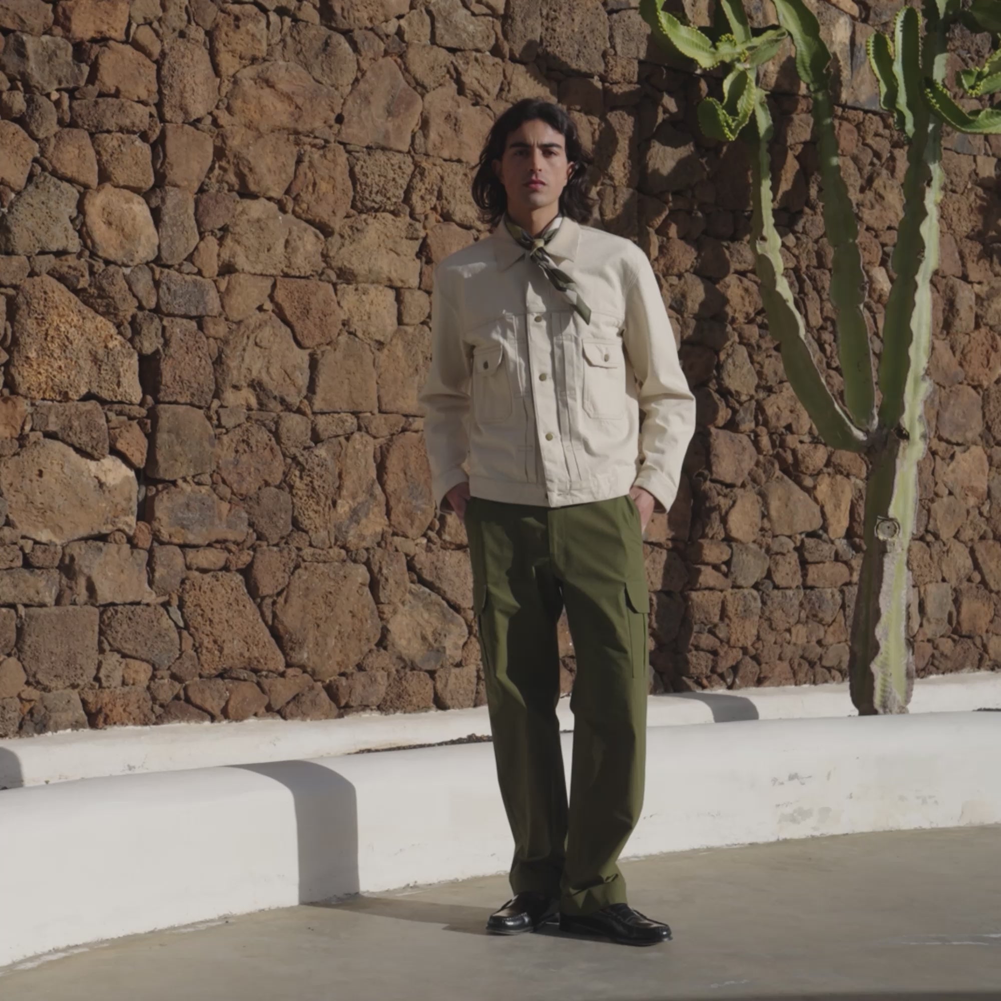 Veste en jean écru col velours